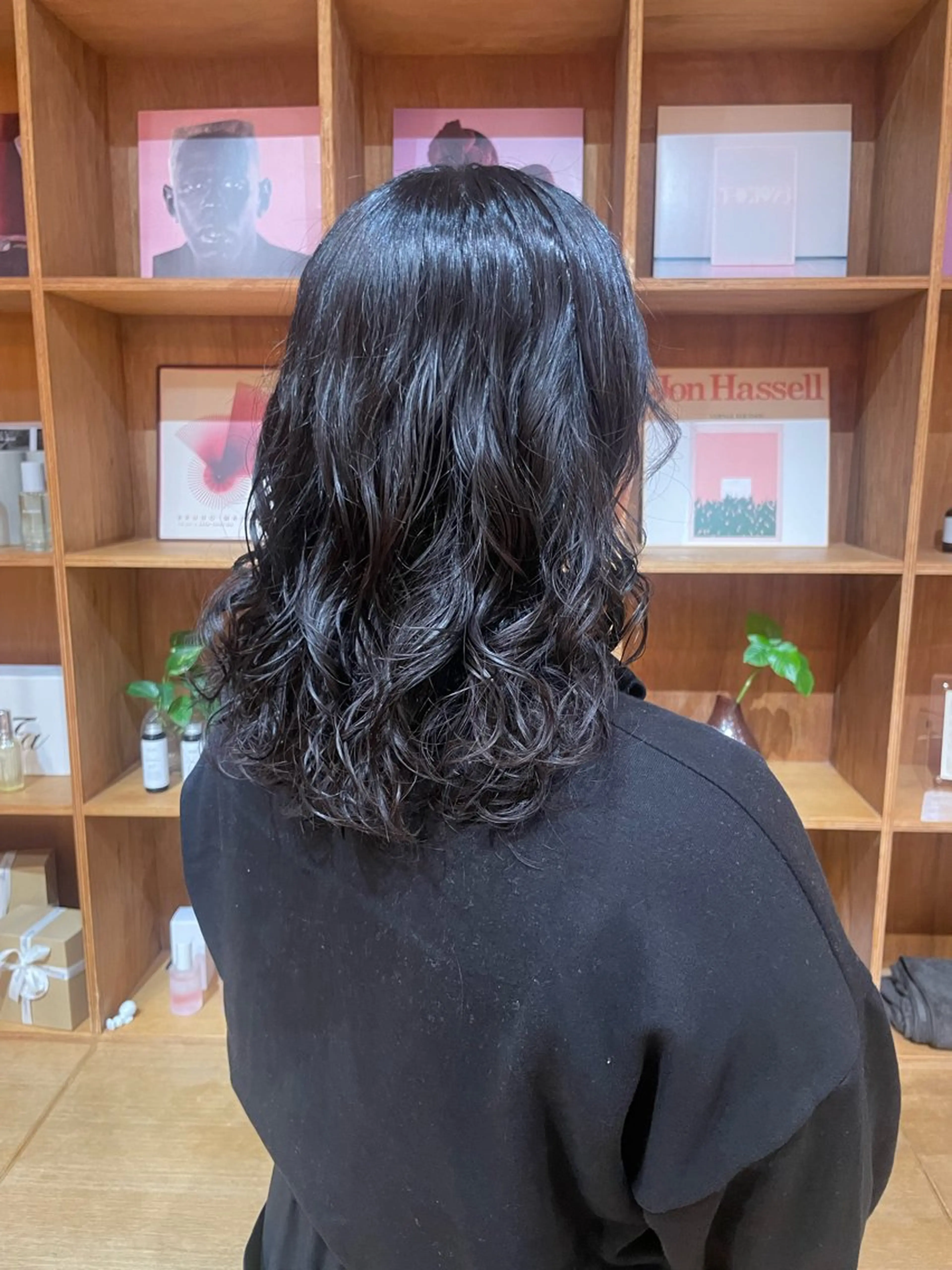 セミロング セミロングパーマ chihiro / レイヤーカットモデルのヘアスタイル