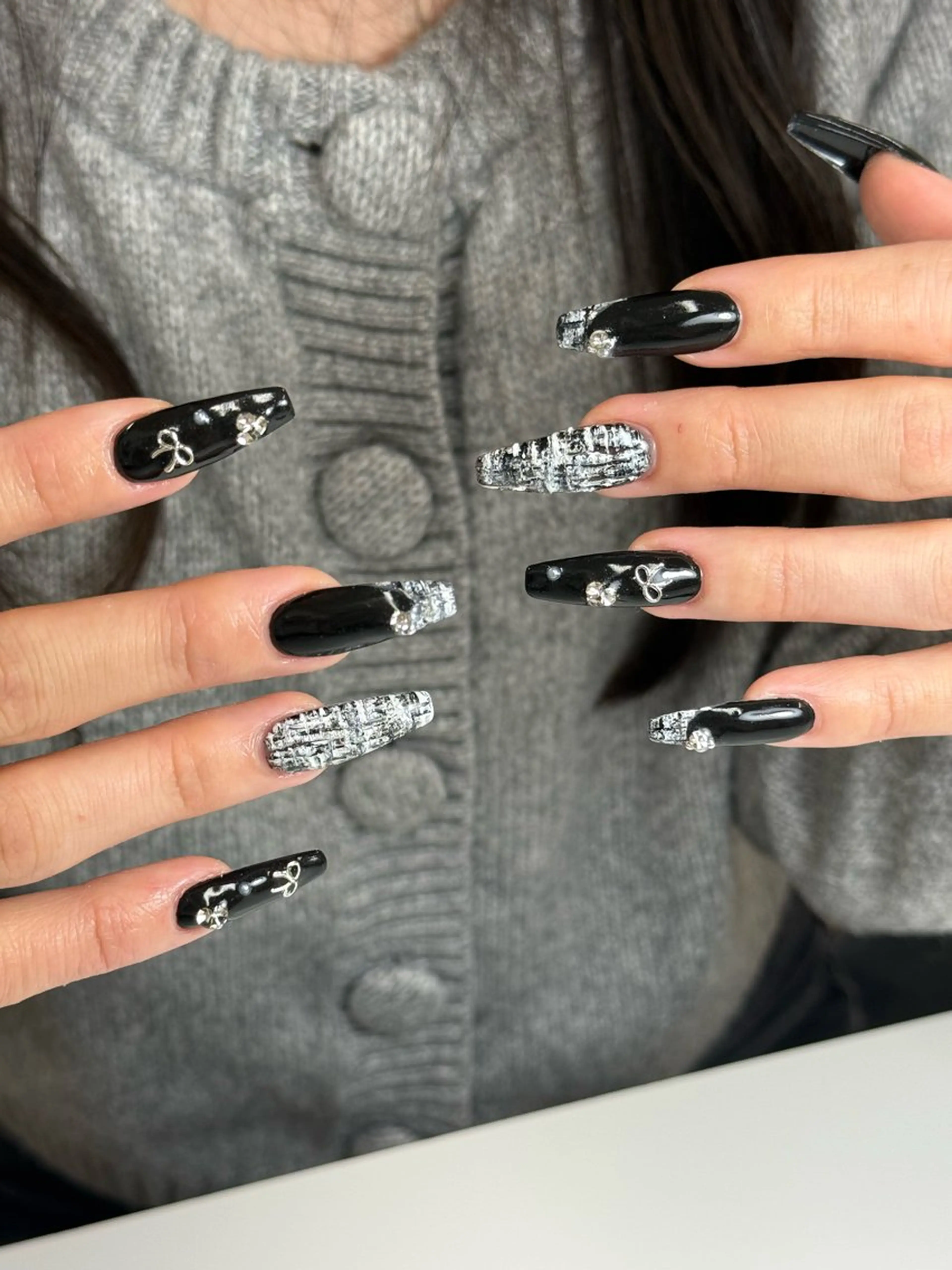 ネイル ハンドネイル ハンドケア ONIKA Nail 青山通り店所属・ONIKA Nail 表参道A4🦋2分のネイルデザイン