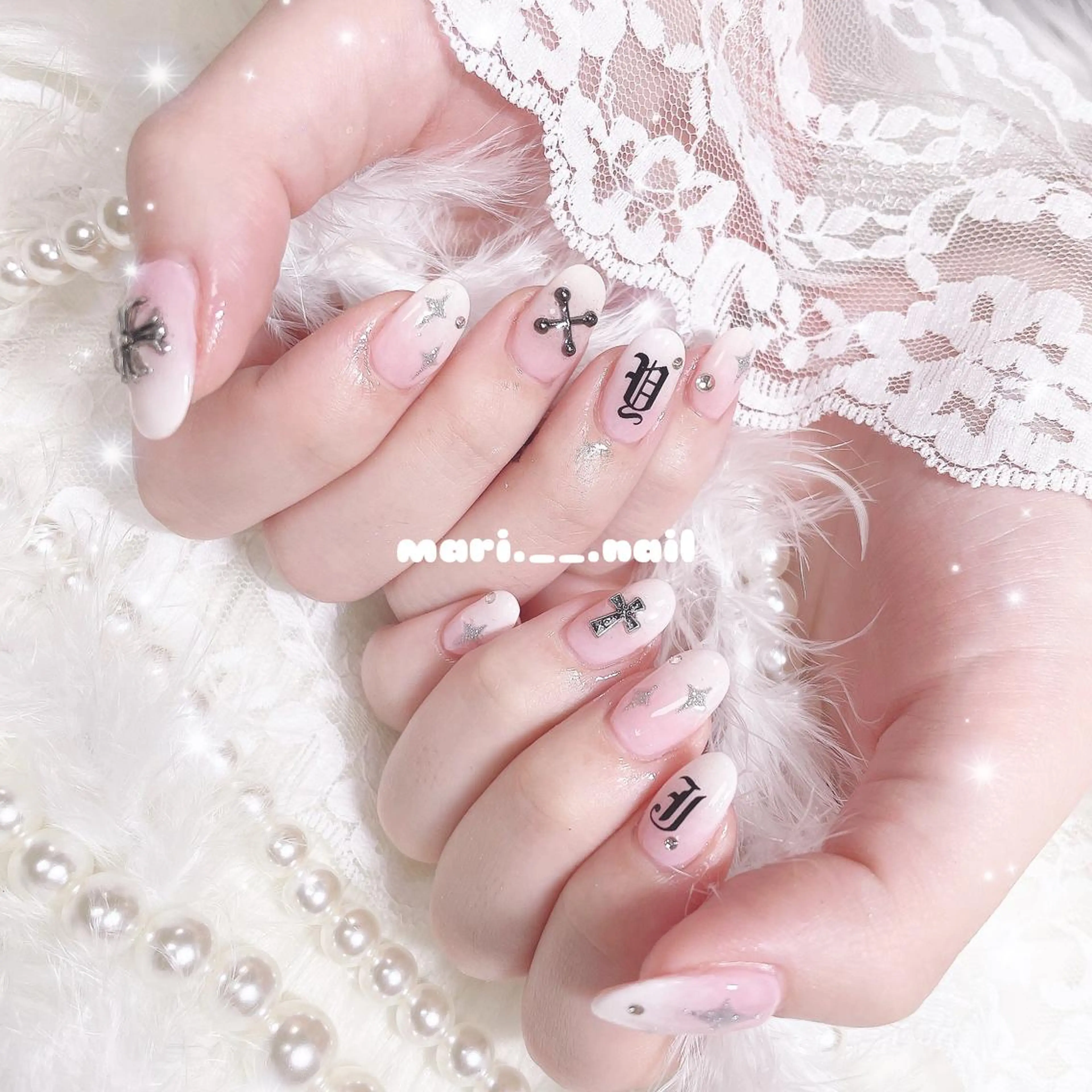 ネイル 🎀 Mayu 🎀痛ネイルのネイルデザイン