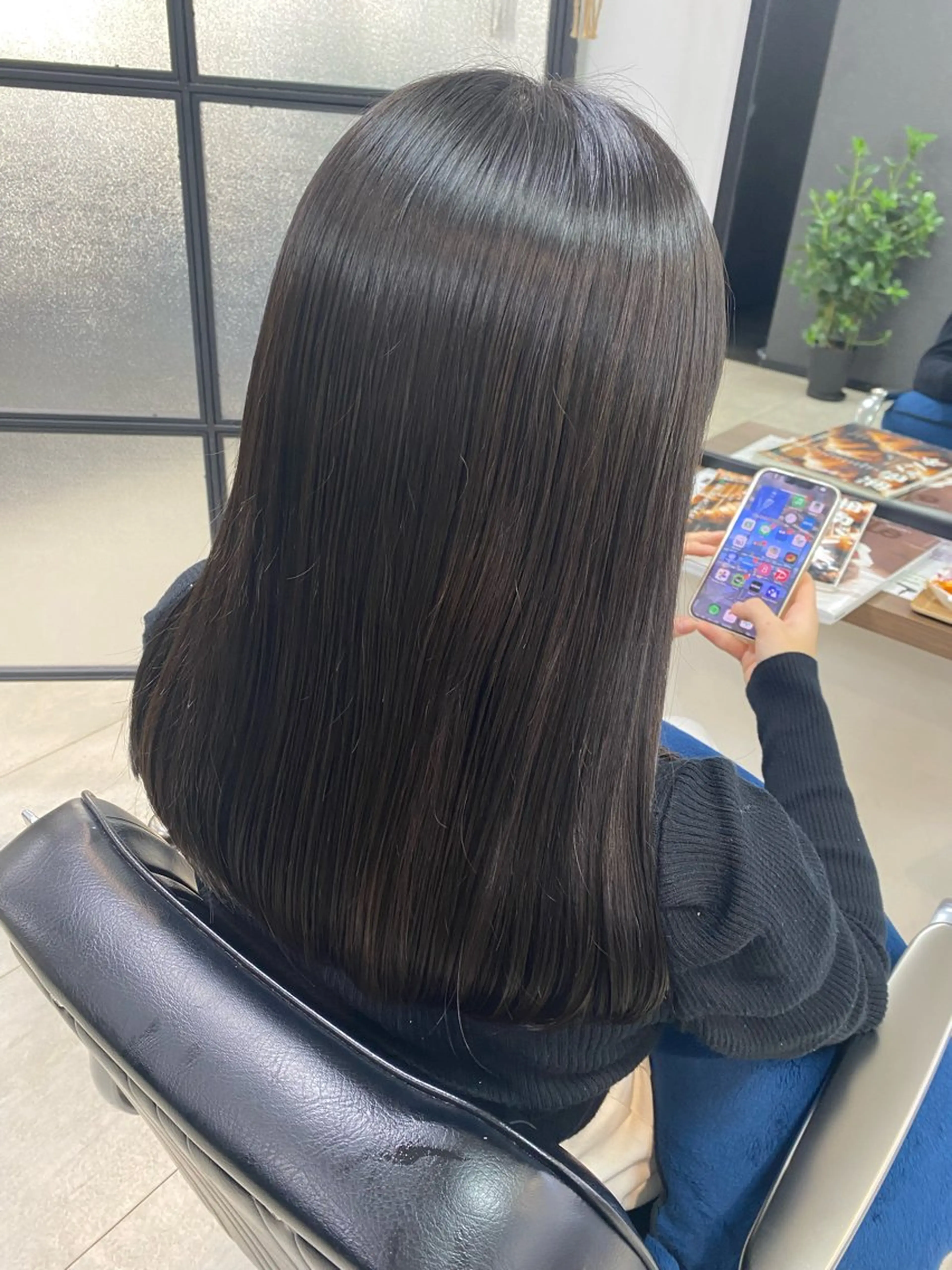 セミロング ヘアカラー 月野涼風 /レイヤーカットのヘアスタイル
