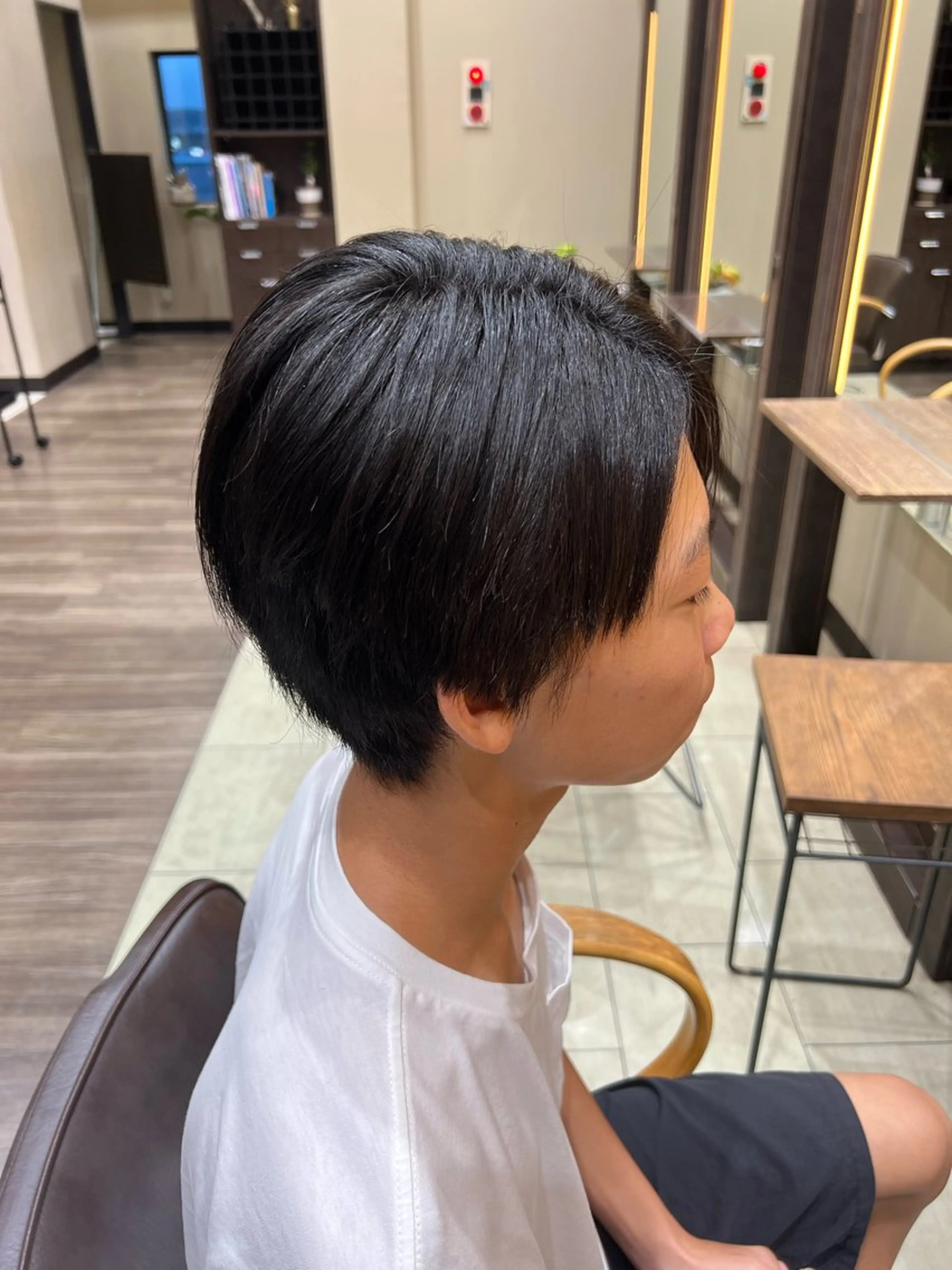 ショート 縮毛矯正 MEN'S salon HYPE 三宮 メンズカット/パーマ/ハイライト/眉毛ワックスMAP所属・吉田 健吏のヘアスタイル