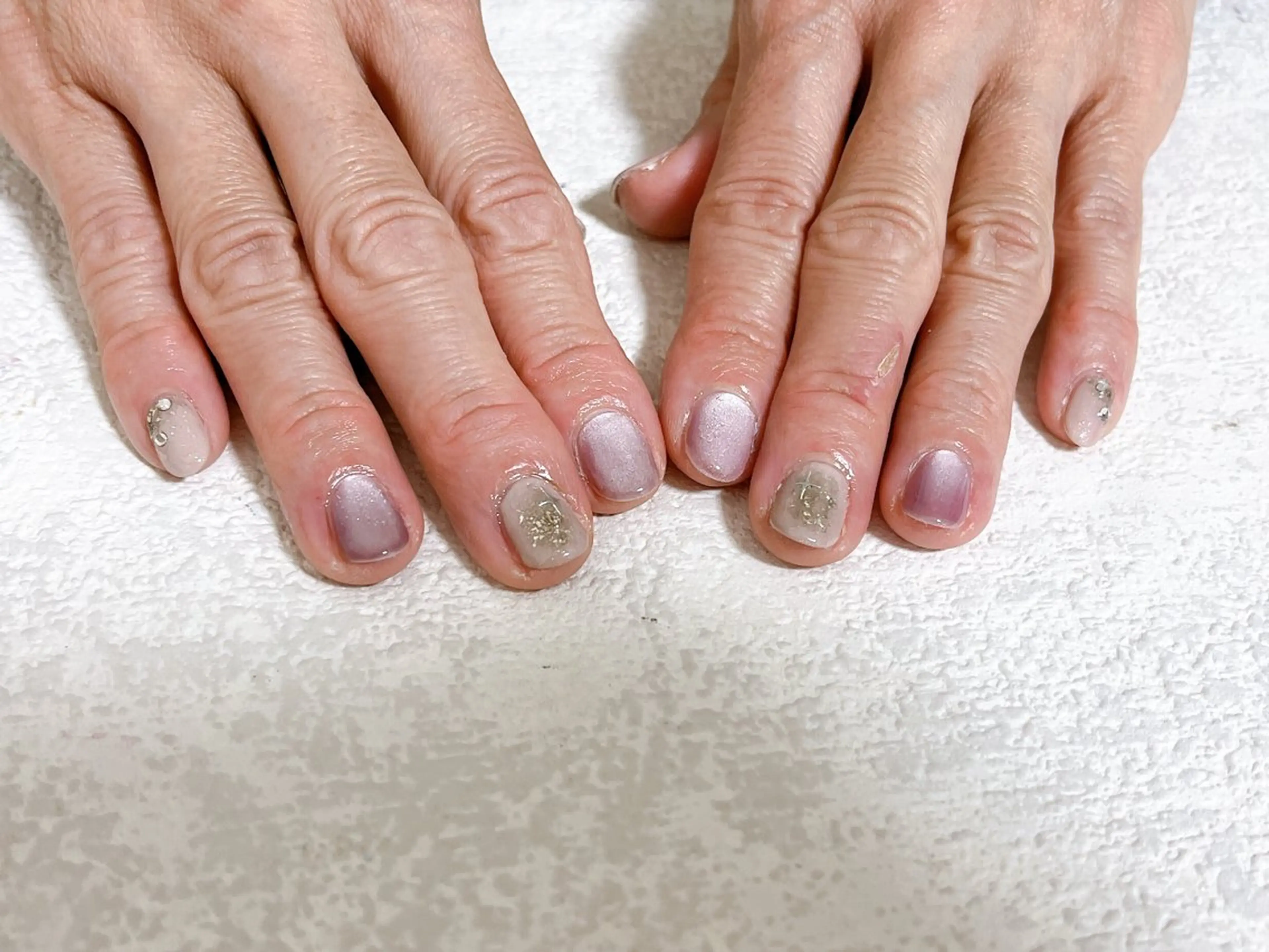 ネイル オーロラネイル フットネイル フレンチネイル ジェルネイル 韓国ネイル ハンドネイル Mogu nail 二子玉川のネイルデザイン