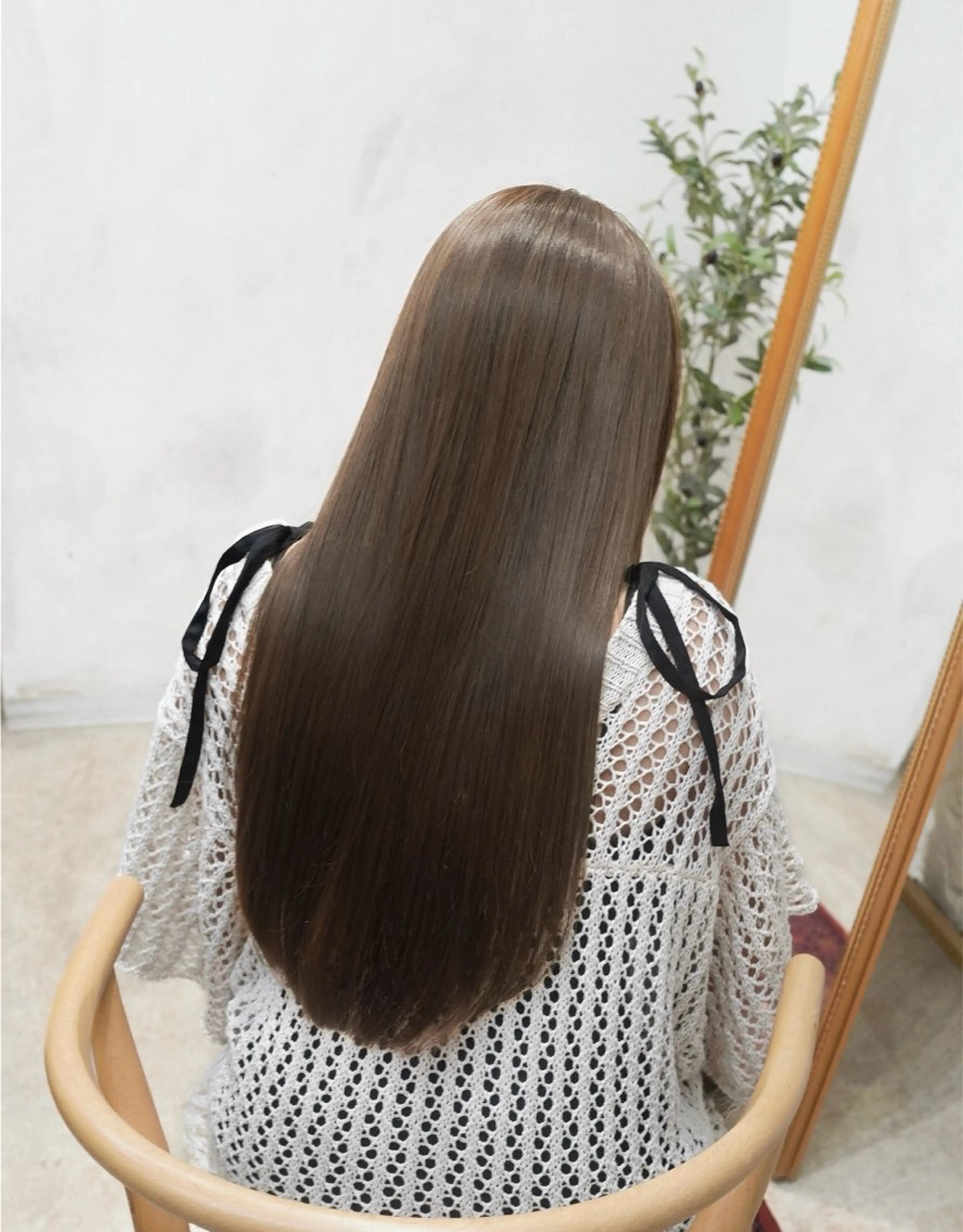 ロング カラー ベージュカラー オリーブベージュ カット ヘアカラー モデル満足度100% 🌈　　nagiのヘアスタイル