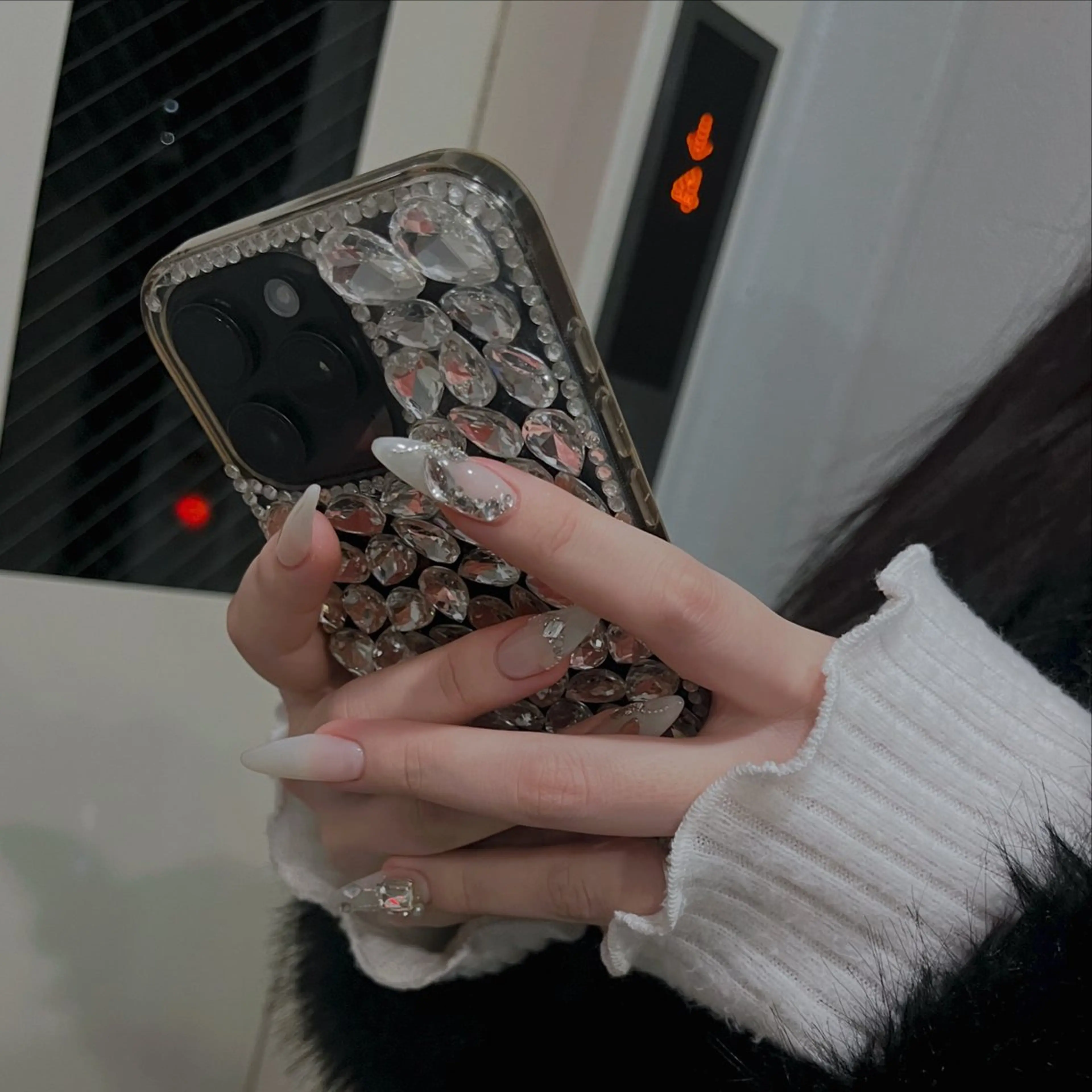 ネイル WOLTOKYO kahoのネイルデザイン