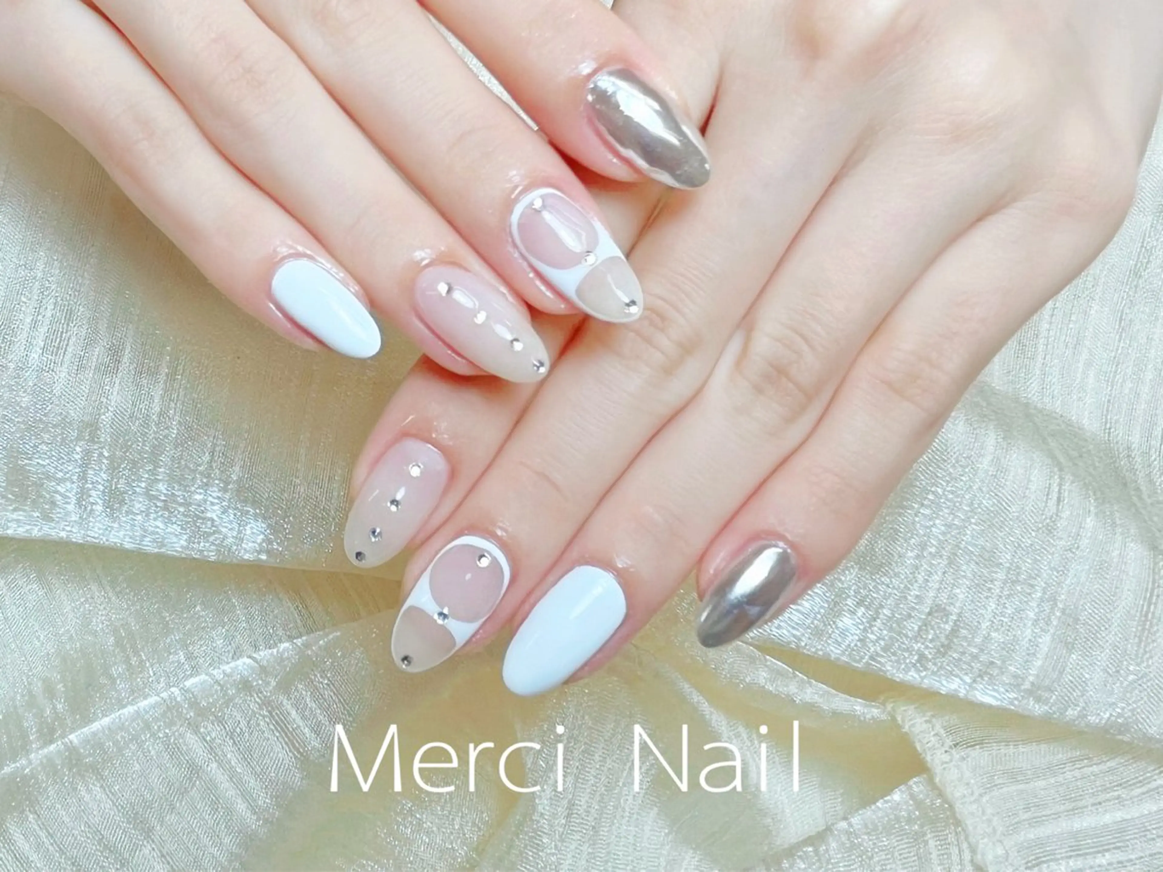 ネイル Merci Nail Salonのネイルデザイン
