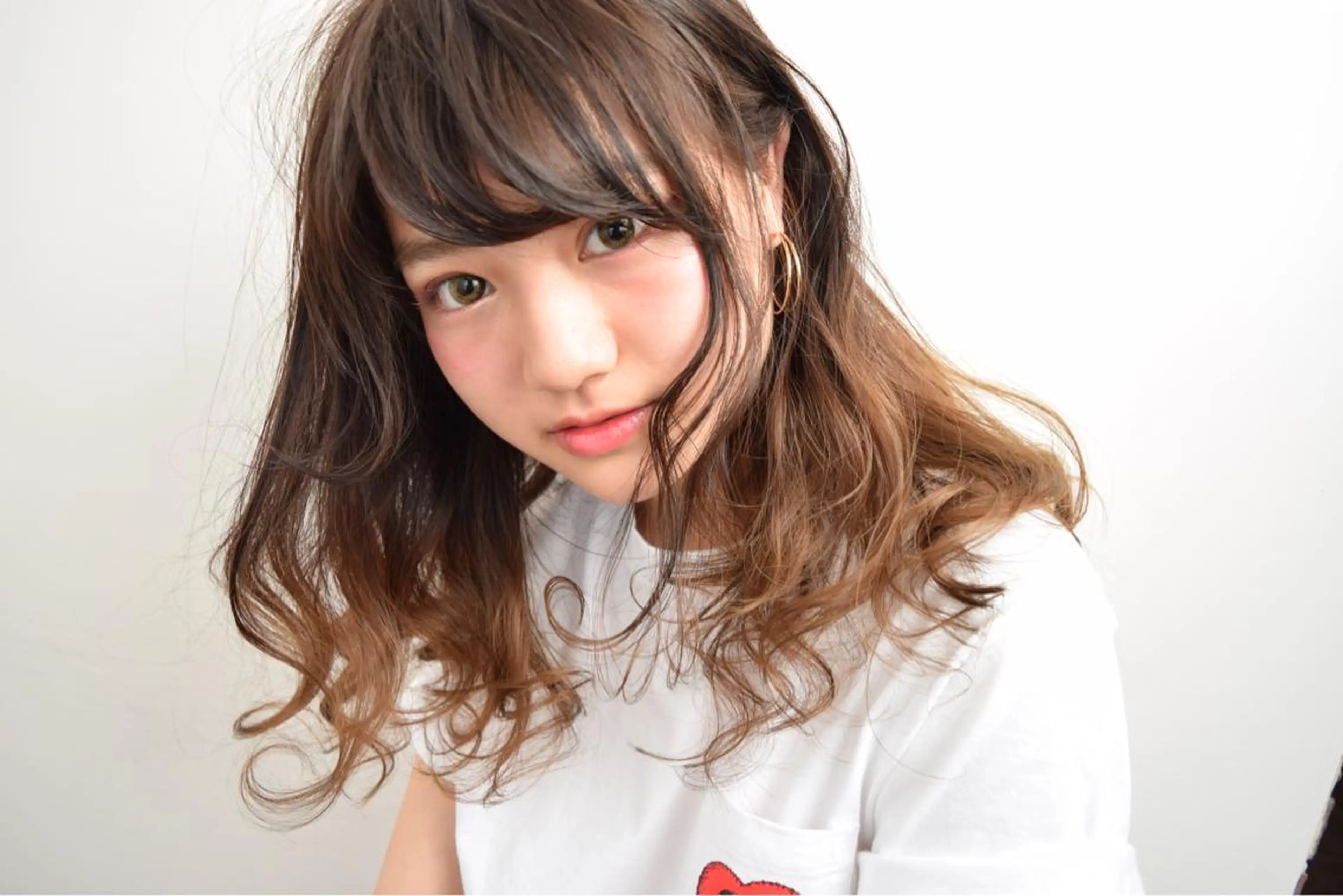 ミディアム セミロング ロング カラー パーマ 高橋 隆一のヘアスタイル