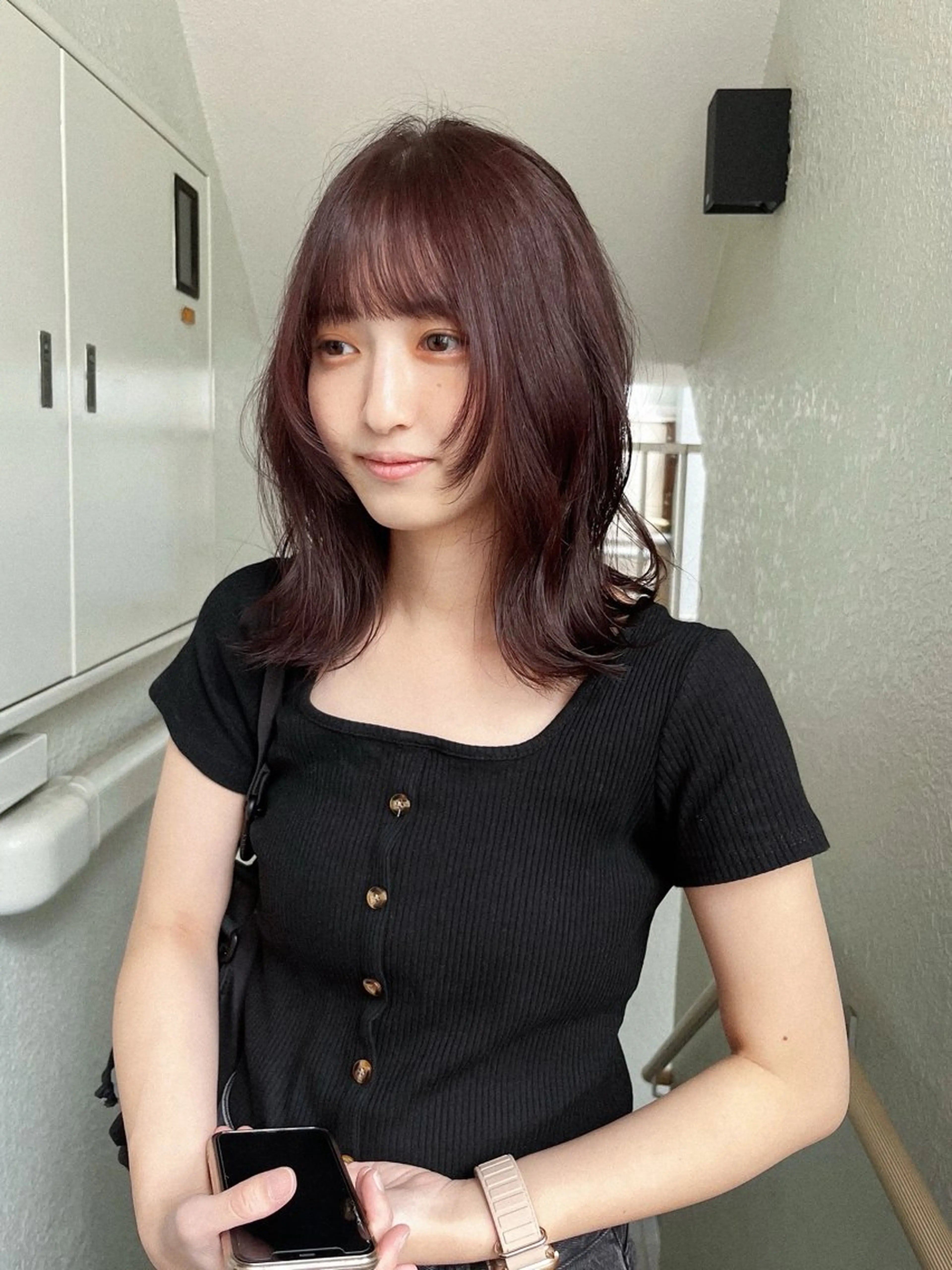ミディアム カラー カット 似合わせ小顔レイヤー 🎀nonokaのヘアスタイル