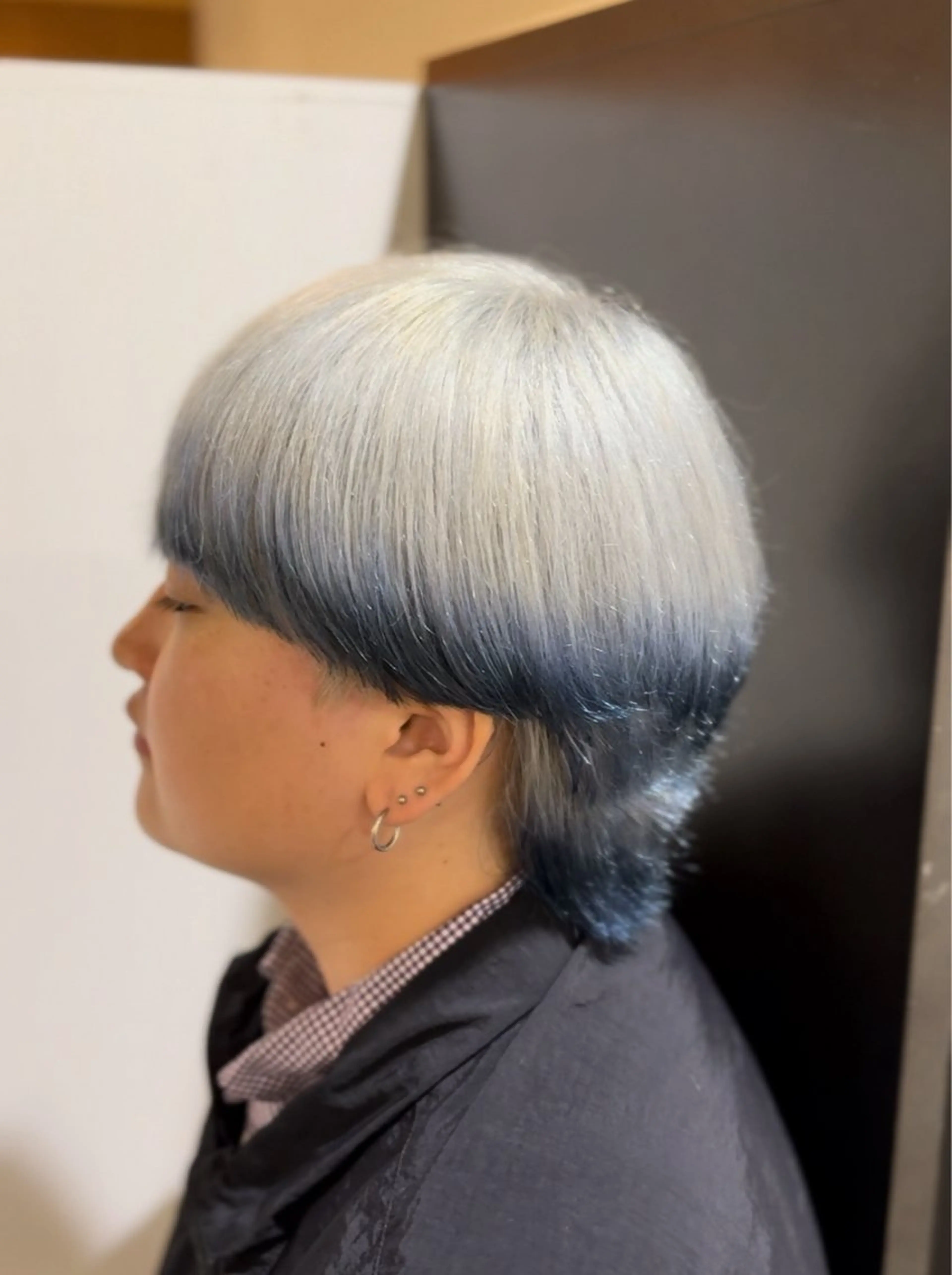 カラー メンズ ハイトーン/デザイン カラー／悠斗のヘアスタイル