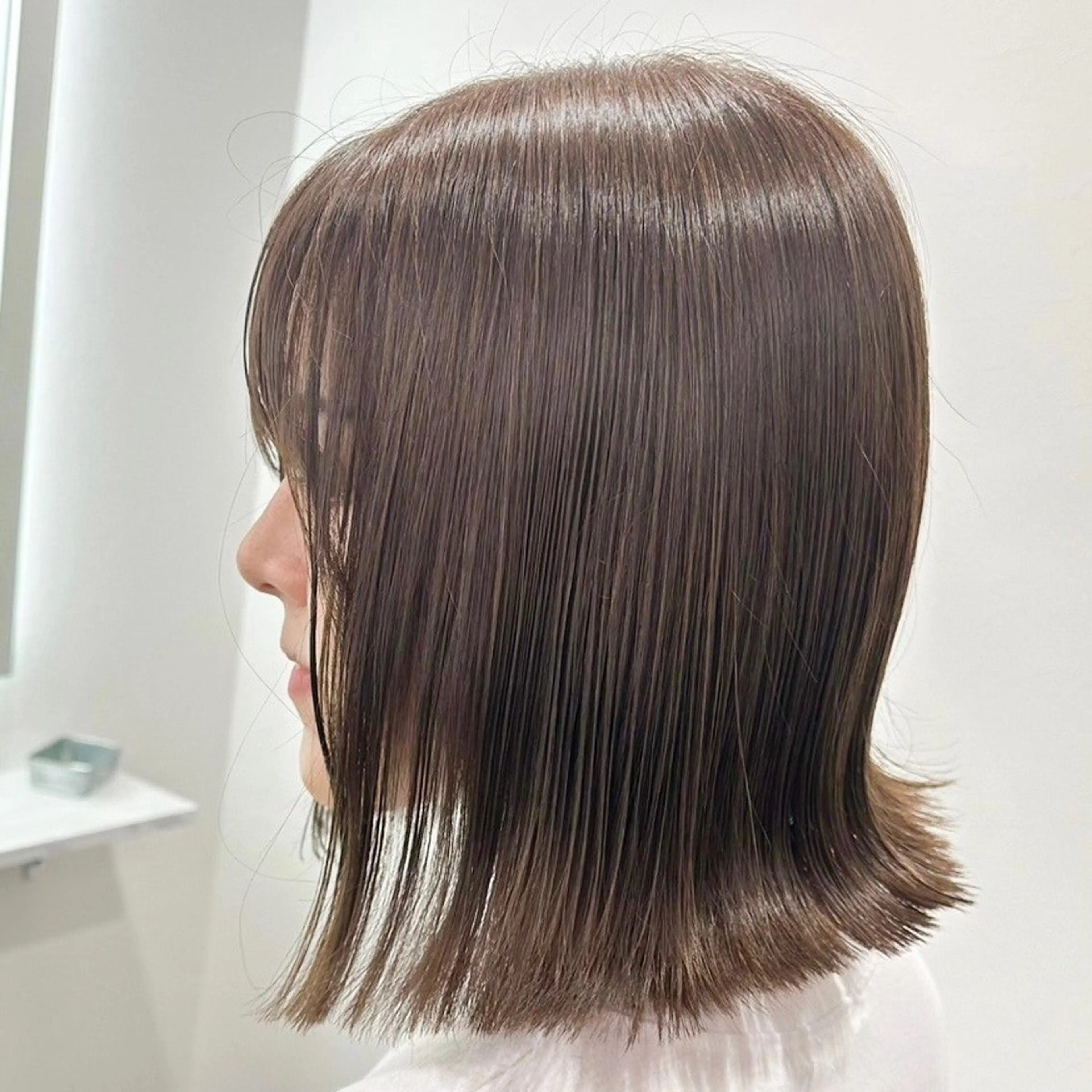 ミディアム カット ヘアカラー トリートメント 韓国風レイヤー🗝要 暗透カラー📓吉祥寺のヘアスタイル
