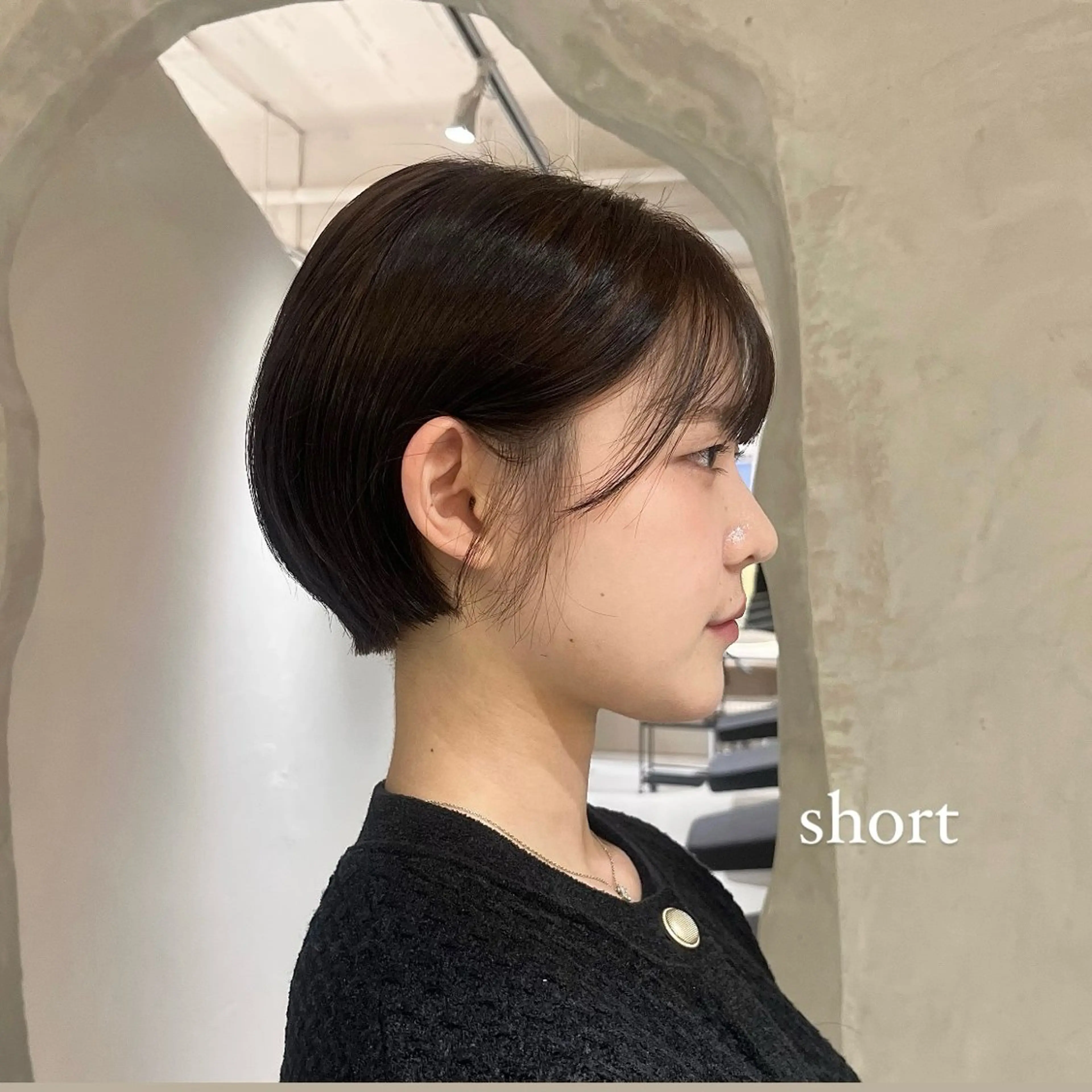 ショート ショートヘア effect横浜所属・切りっぱなしボブ/ 縮毛矯正/綾莉のヘアスタイル