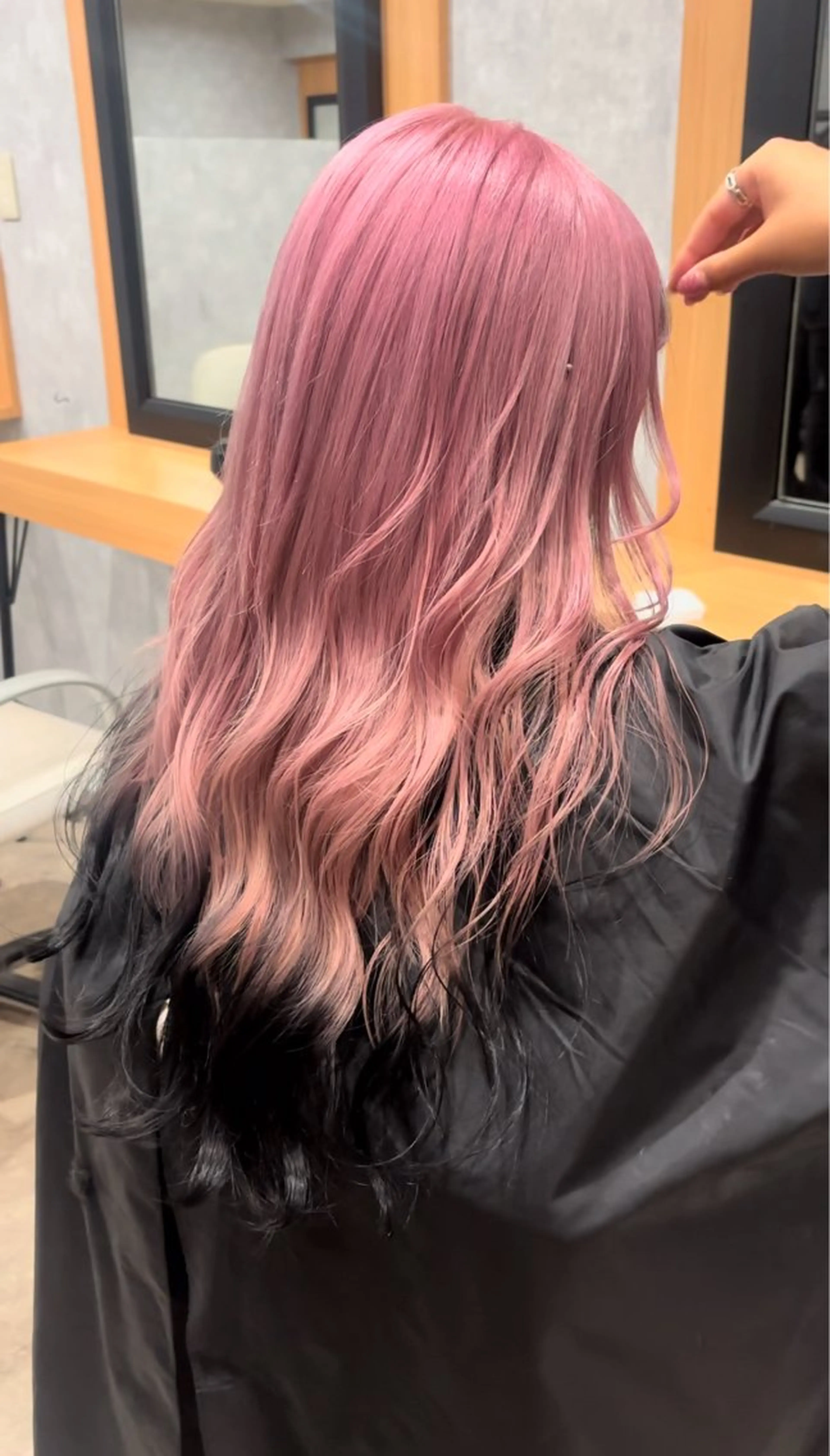 ロング カット ヘアカラー トリートメント 🌐NATSUMI 🌐【寒色カラー】のヘアスタイル