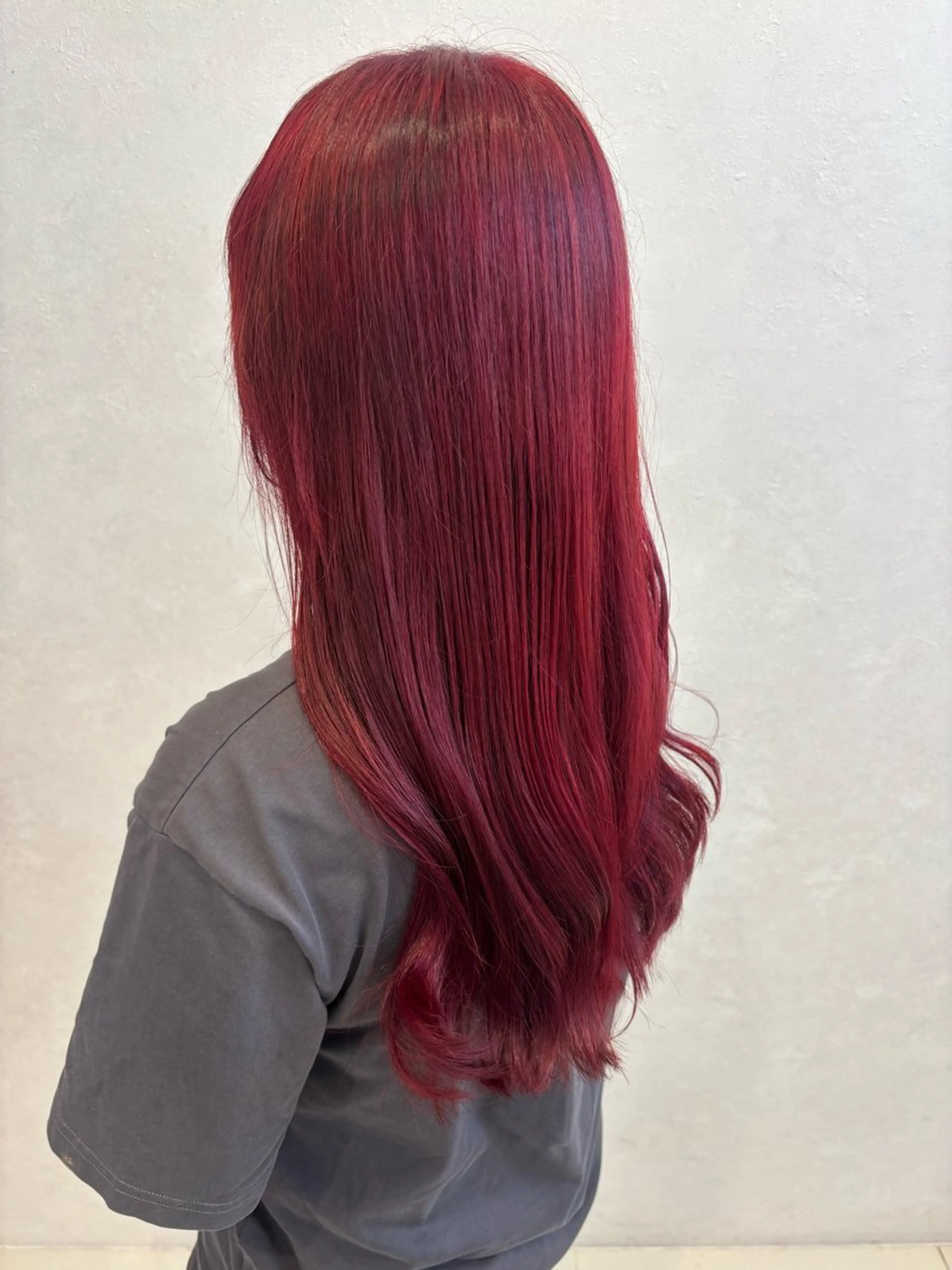 ロング カラー 石坂 瀬音のヘアスタイル