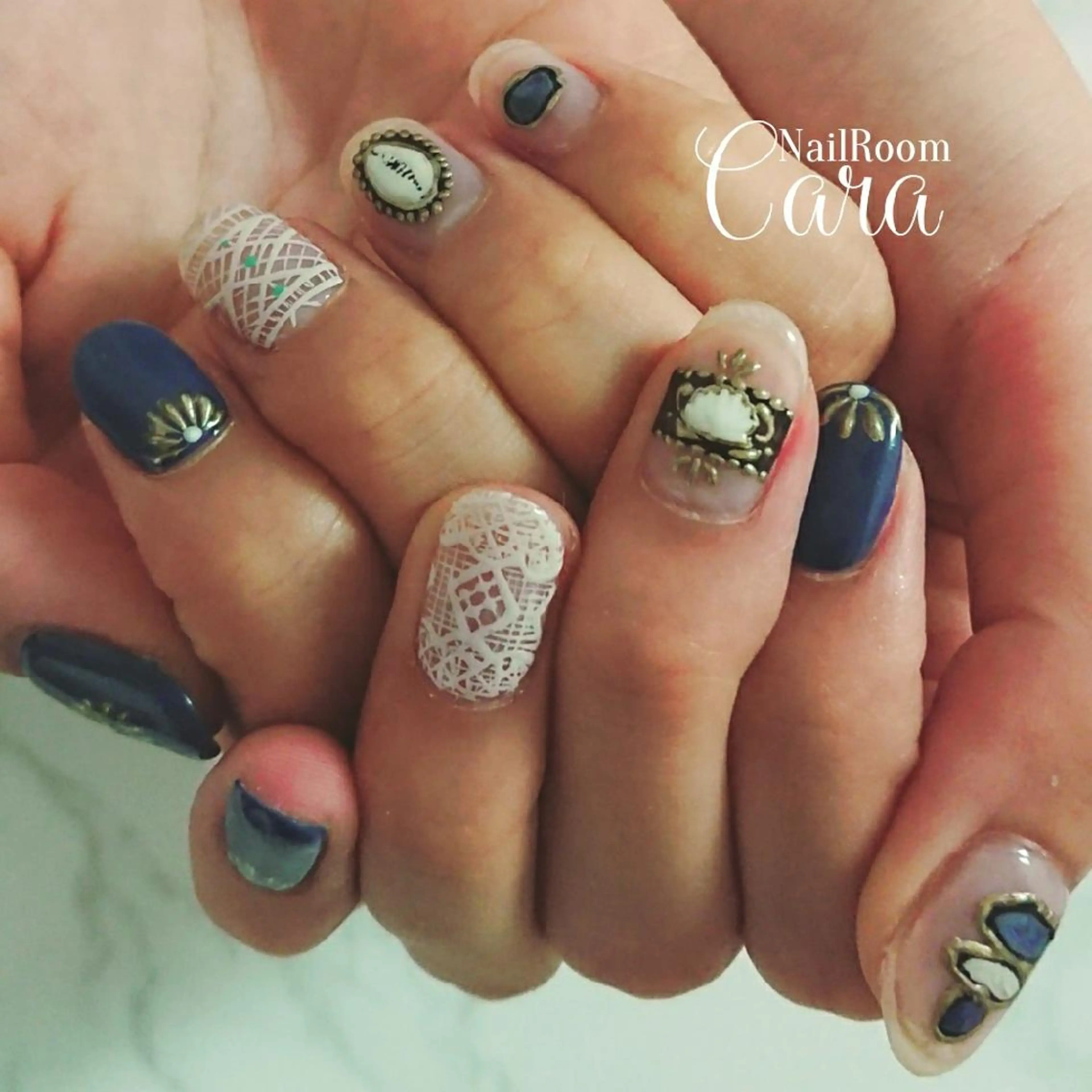 ネイル instinkt_ Mio Mizunoのネイルデザイン