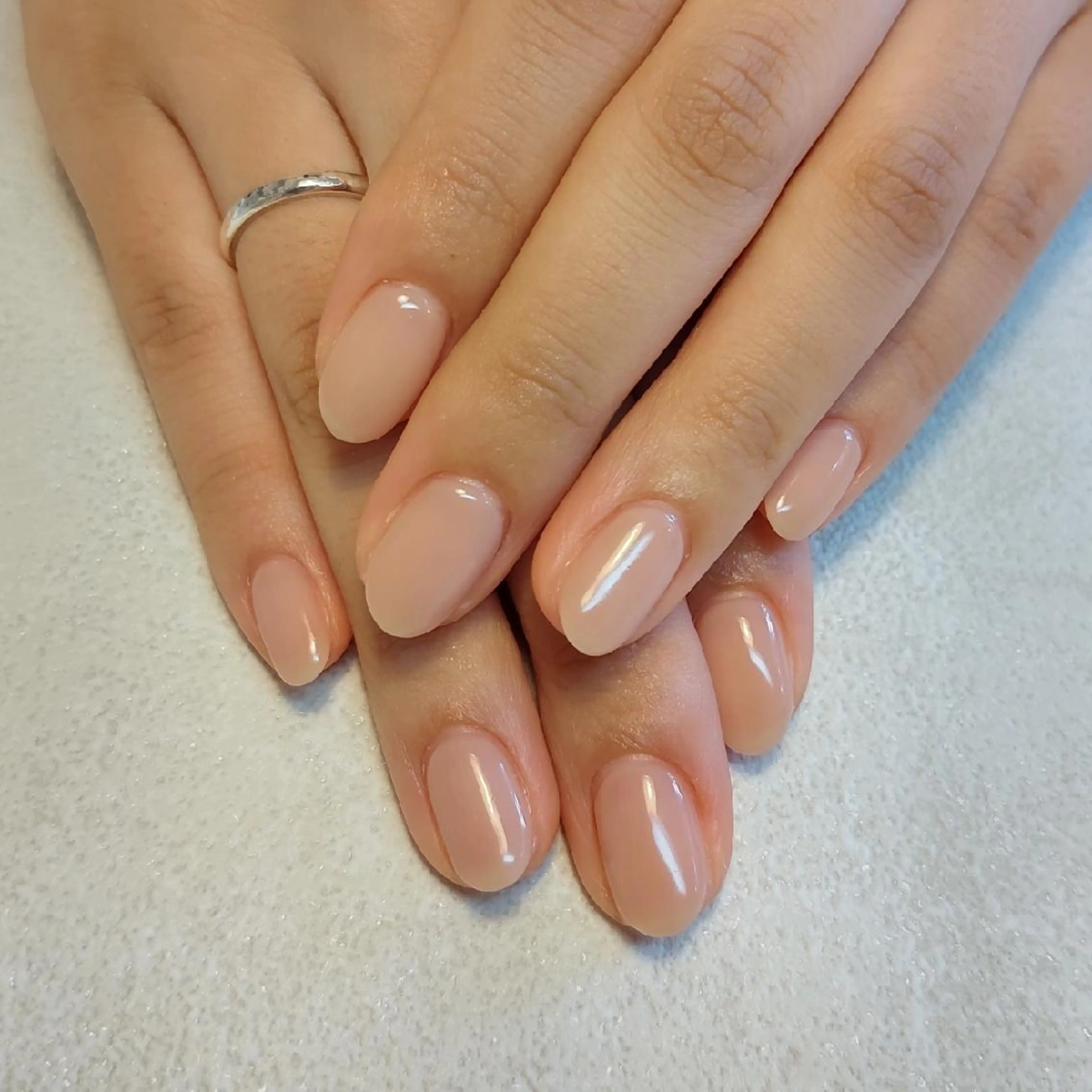 ネイル ワンカラーネイル ジェヌインネイル 河内のネイルデザイン