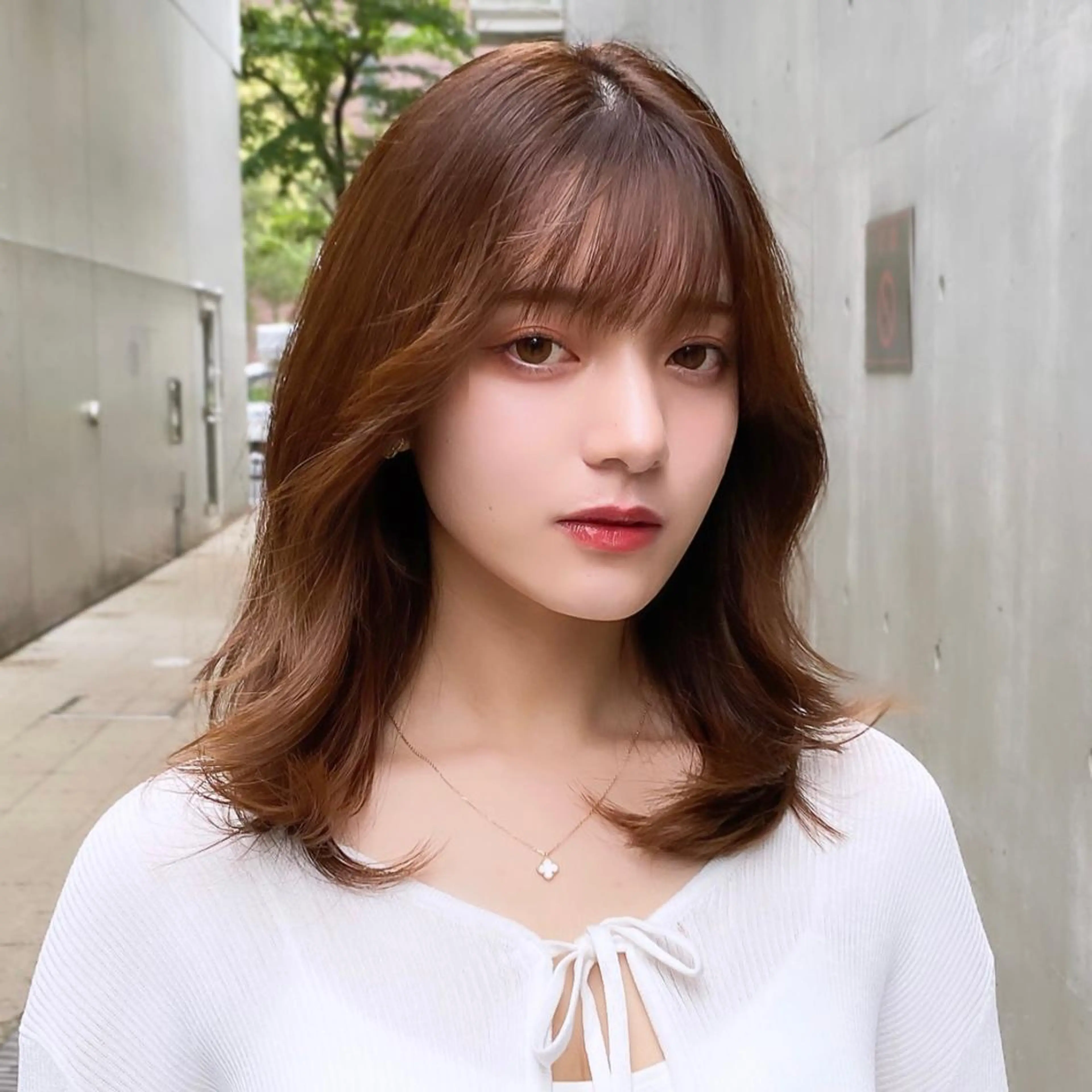 ミディアム カラー ミディアムレイヤー ベージュカラー ブラウンカラー ブラウンベージュ レイヤーカット カット ヘアカラー トリートメント ハッシュカット/縮毛 レイヤー/yukiのヘアスタイル