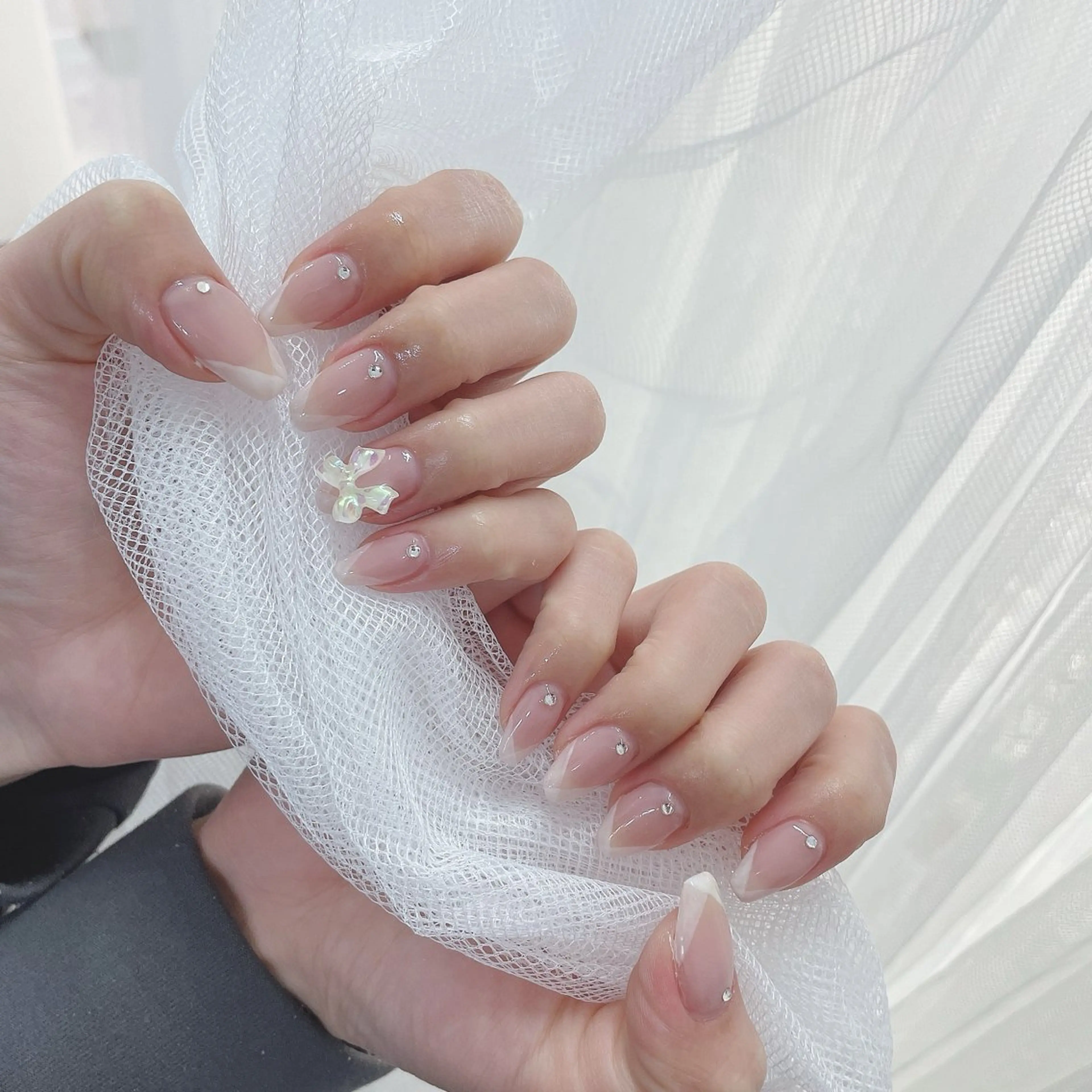 ネイル フレンチネイル リボン Salon de Navi所属・🎀向田 優花🎀のネイルデザイン