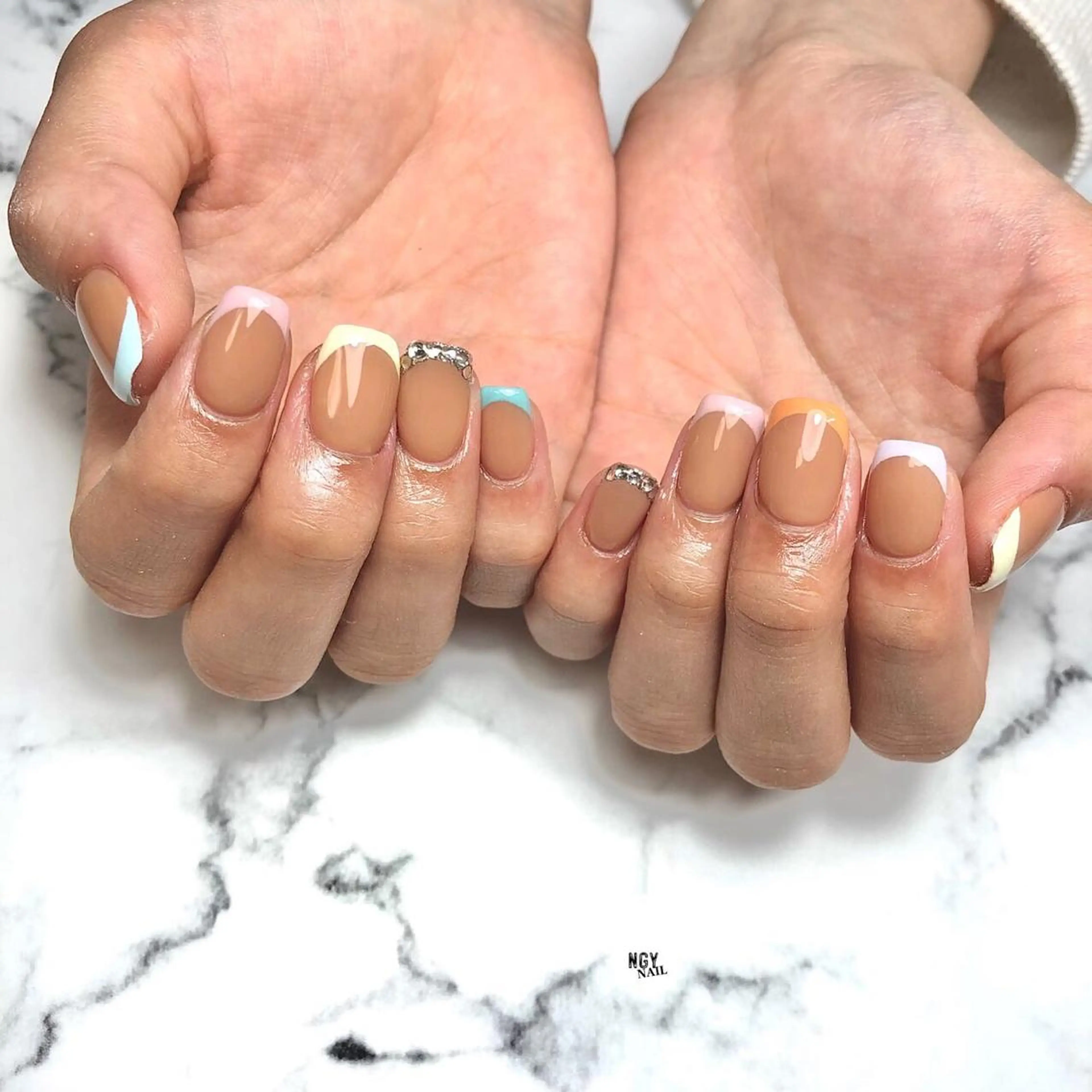 ネイル フレンチネイル ジェルネイル 韓国ネイル パラジェル スクエアネイル ハンドネイル NAIL NOWのネイルデザイン