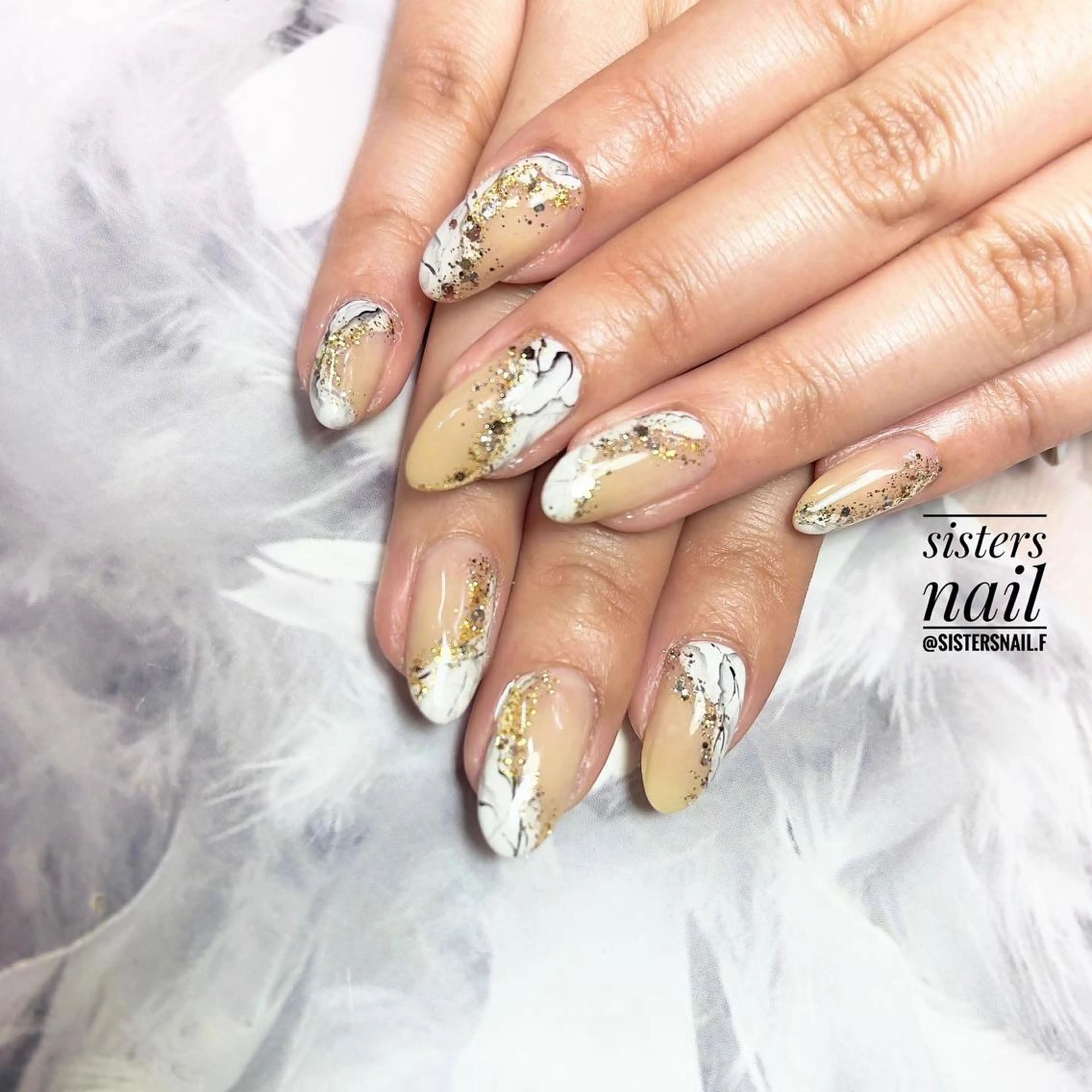 ネイル アートネイル フレンチネイル グラデーション キラキラネイル ロングネイル sisters nail.fのネイルデザイン