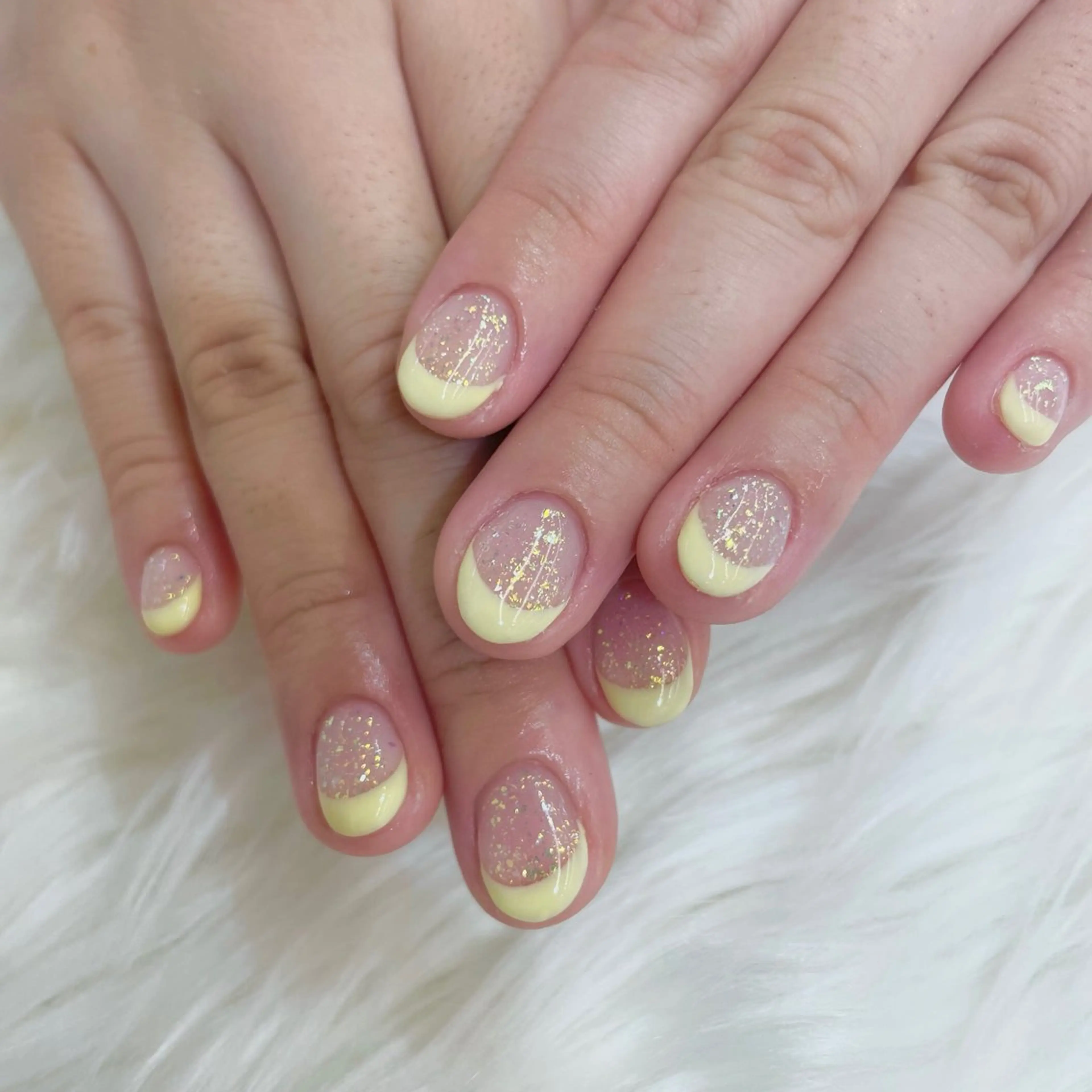 ネイル pool Yuzu🌷のネイルデザイン