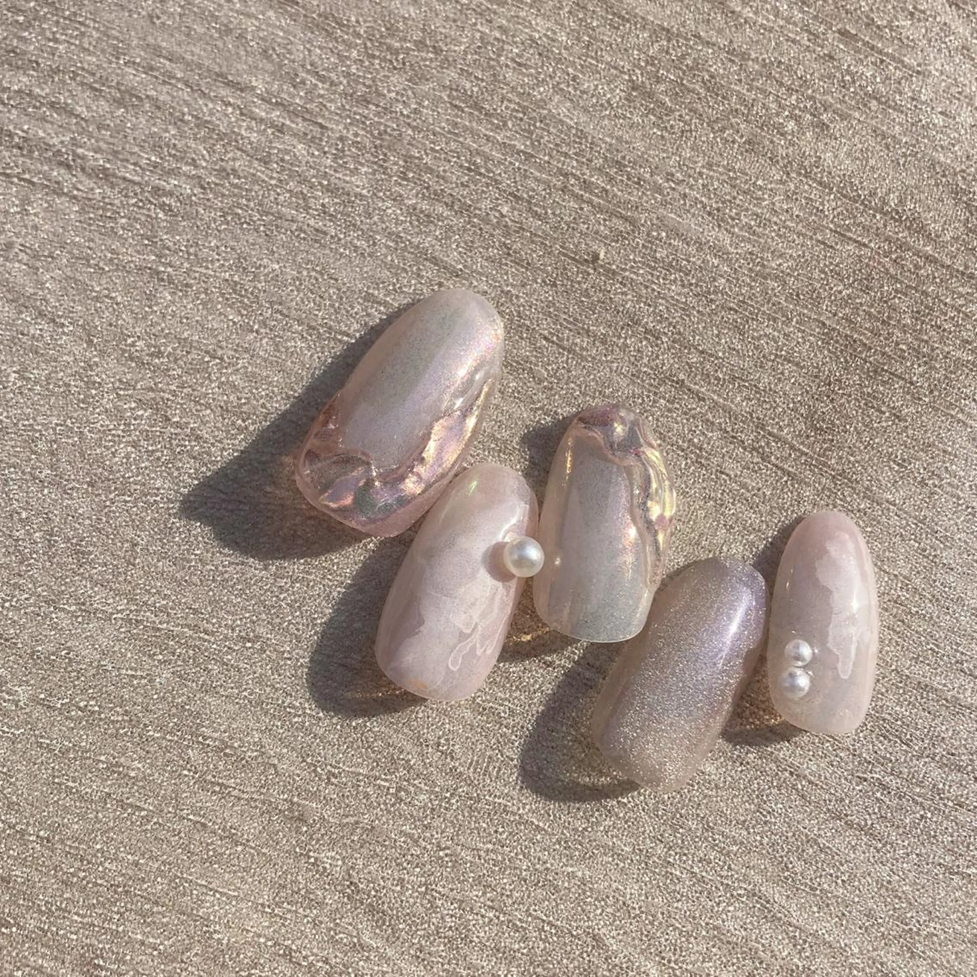 ネイル ミラーネイル ニュアンスネイル ピンク ぷっくりネイル Faire MIKIのネイルデザイン