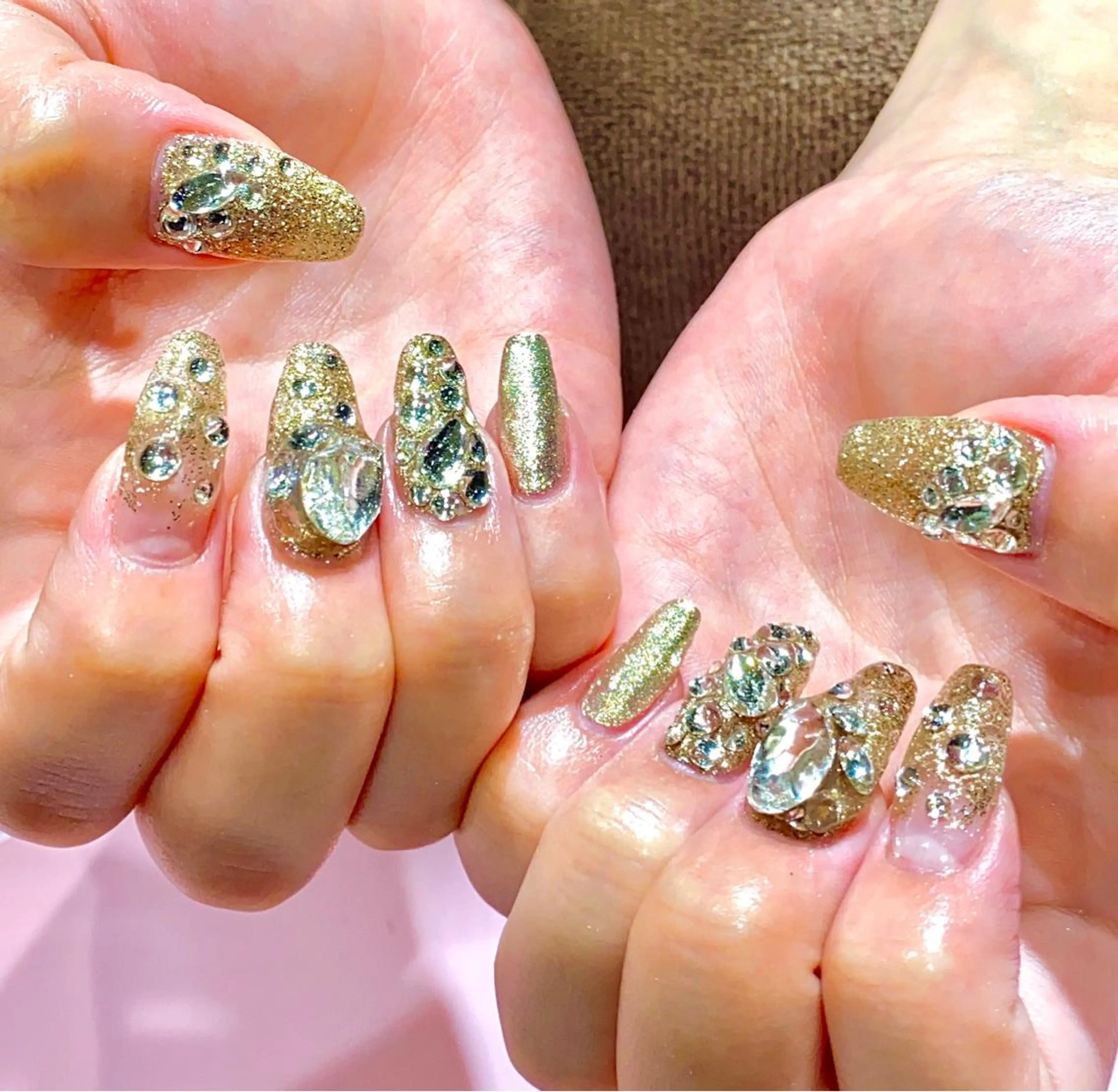 ネイル ゴージャス ストーンネイル VIST☆ ｍａｍｉのネイルデザイン