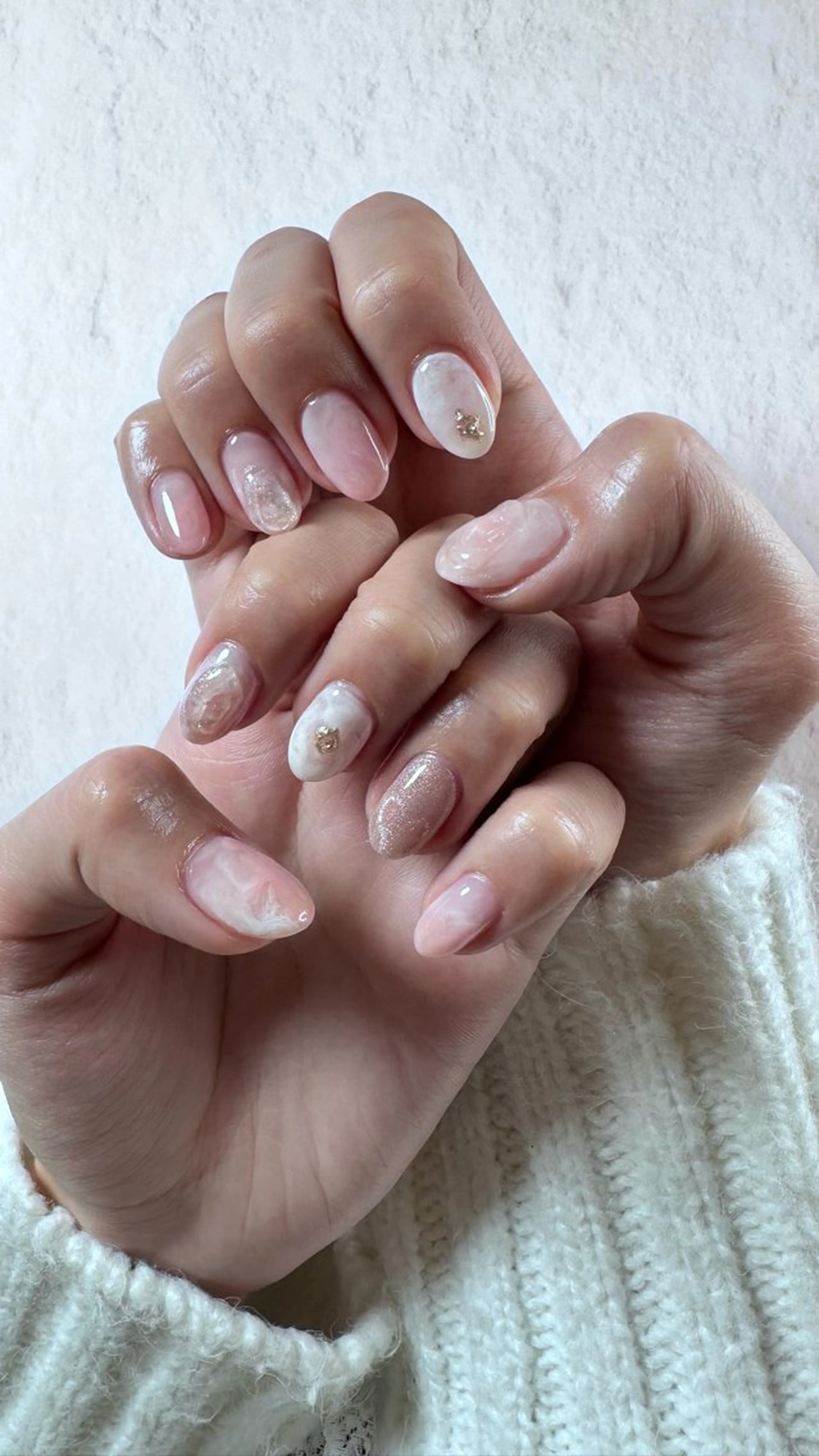 ネイル ニュアンスネイル ハンドネイル ハンドケア Atelier Ariのネイルデザイン