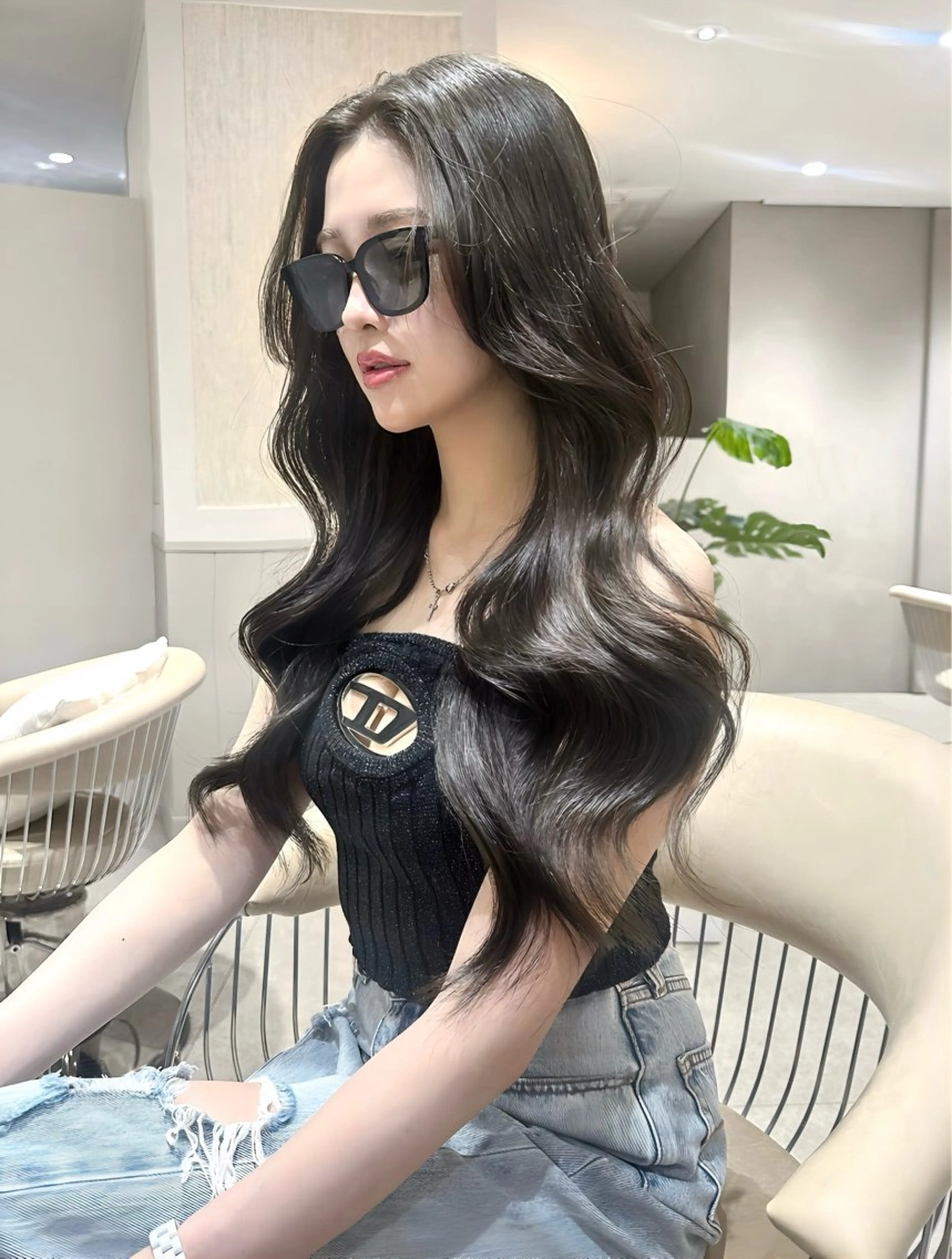 ロング ヘアカラー ♡Yoshino♡ 艶グレージュカラーのヘアスタイル