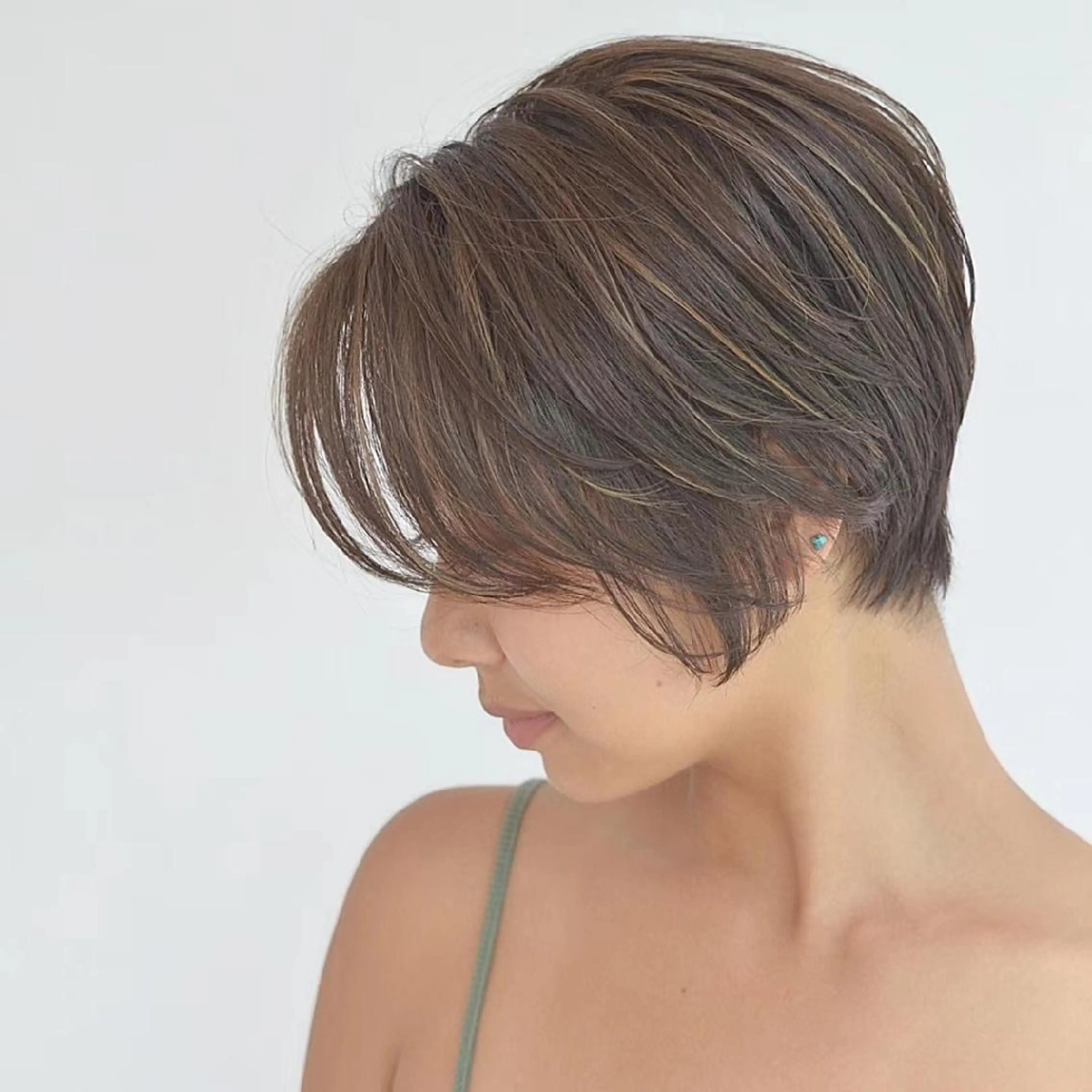 ショート カラー u hair所属・こばやし ももこのヘアスタイル