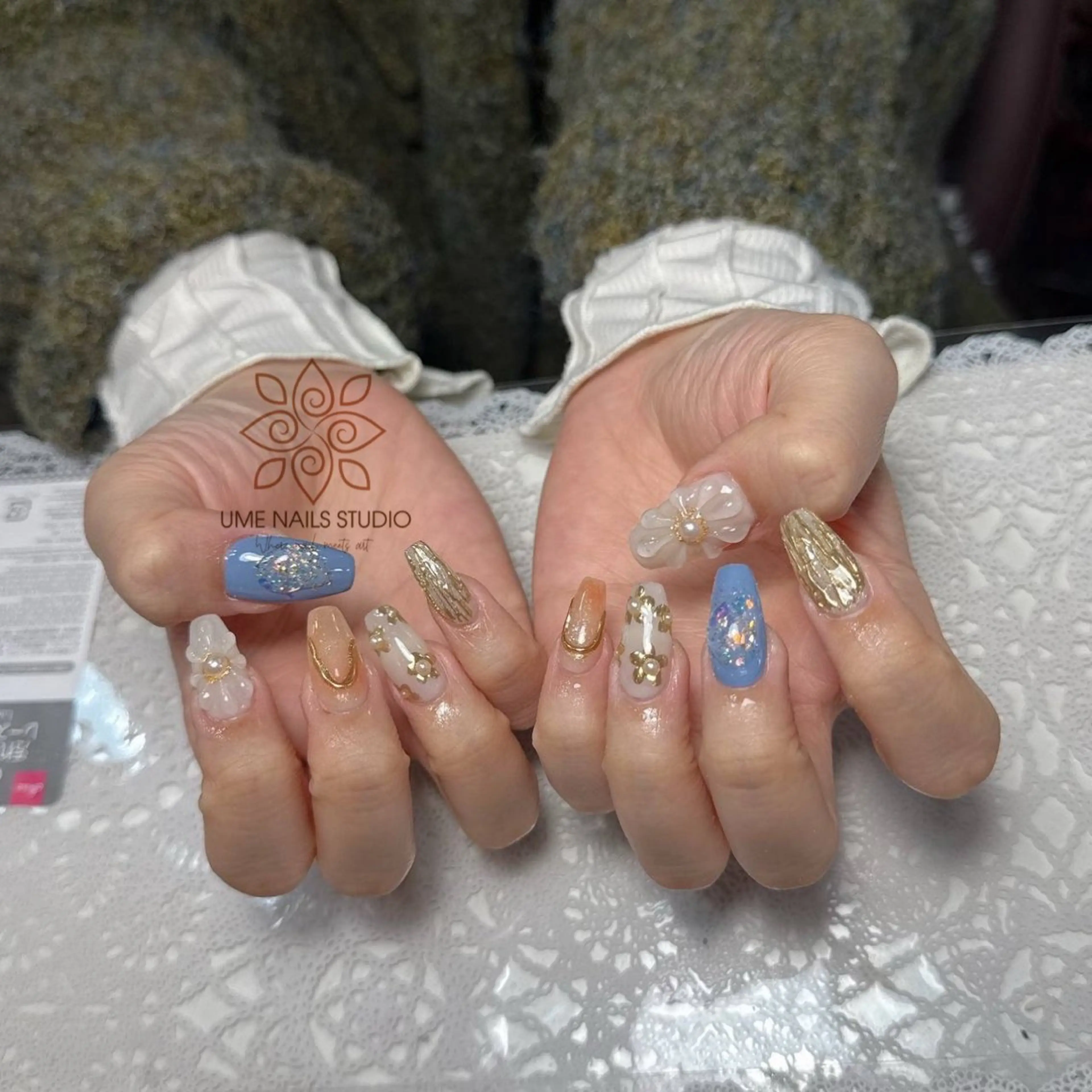 ネイル チークネイル クリアネイル ガーリー キラキラネイル 韓国ネイル ハンドネイル Ume Nail Studioのネイルデザイン