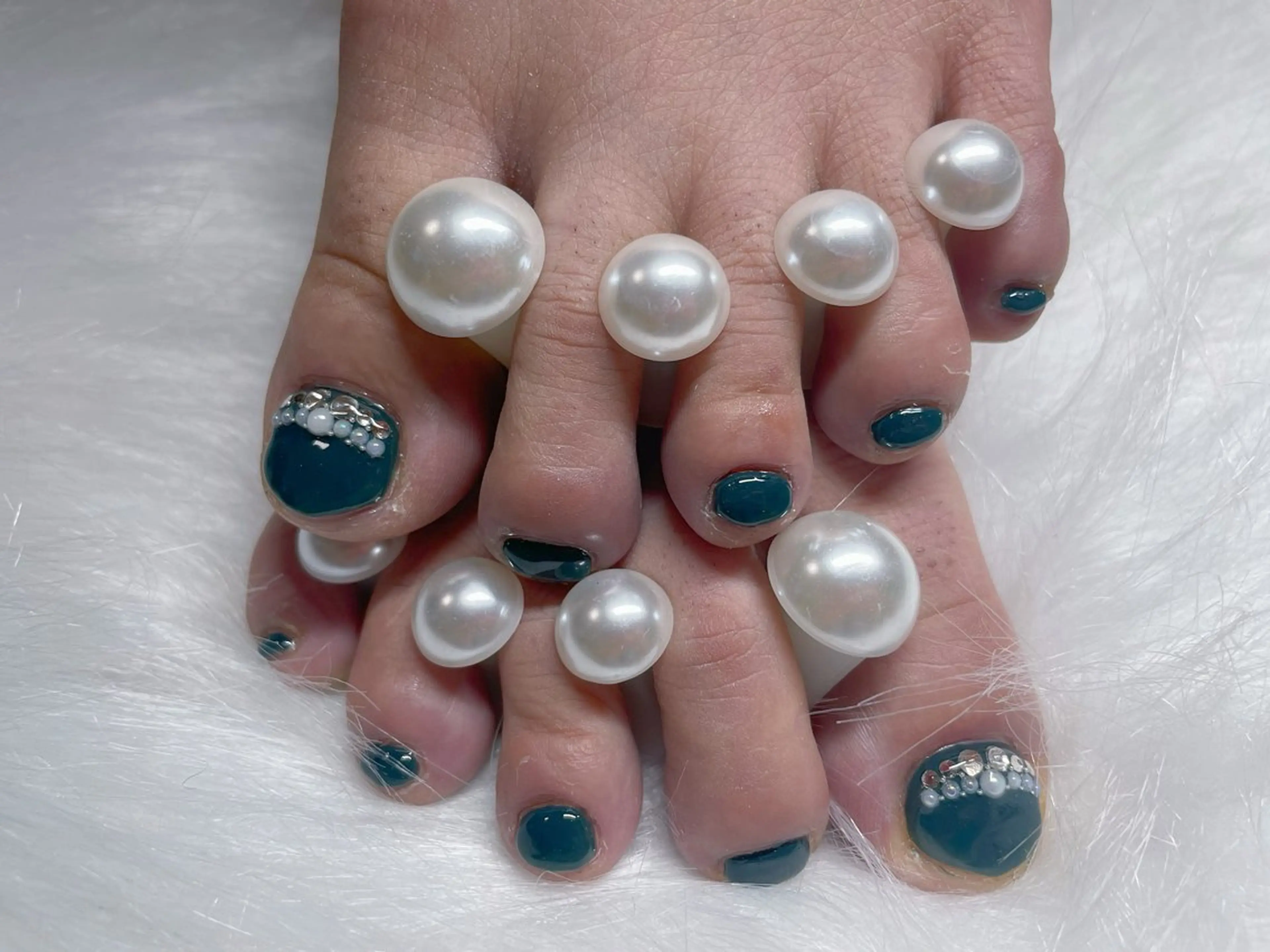 ネイル ストーンネイル フットネイル エン Nail salonのネイルデザイン