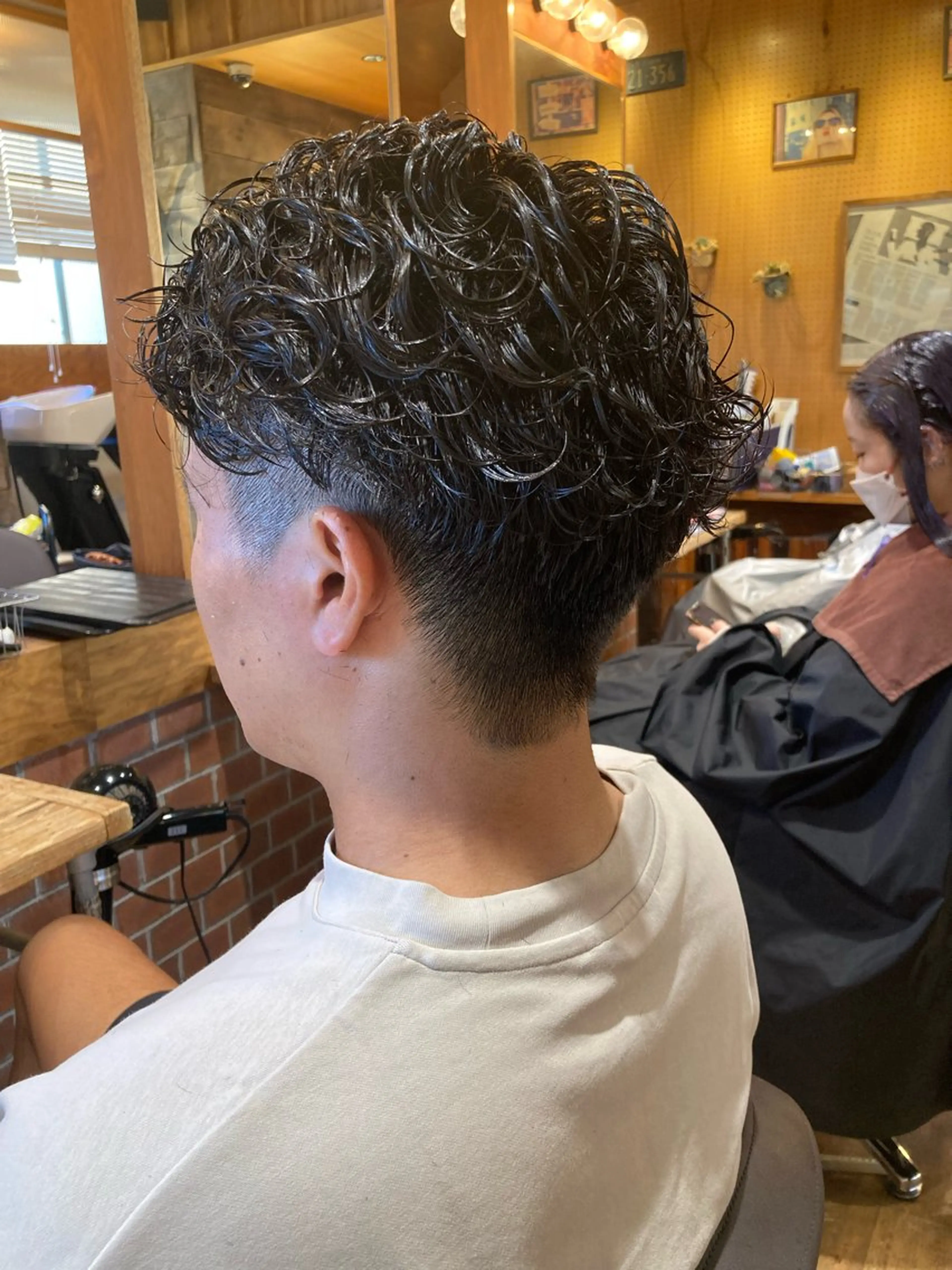 ショート カット パーマ 菊地 優斗のヘアスタイル