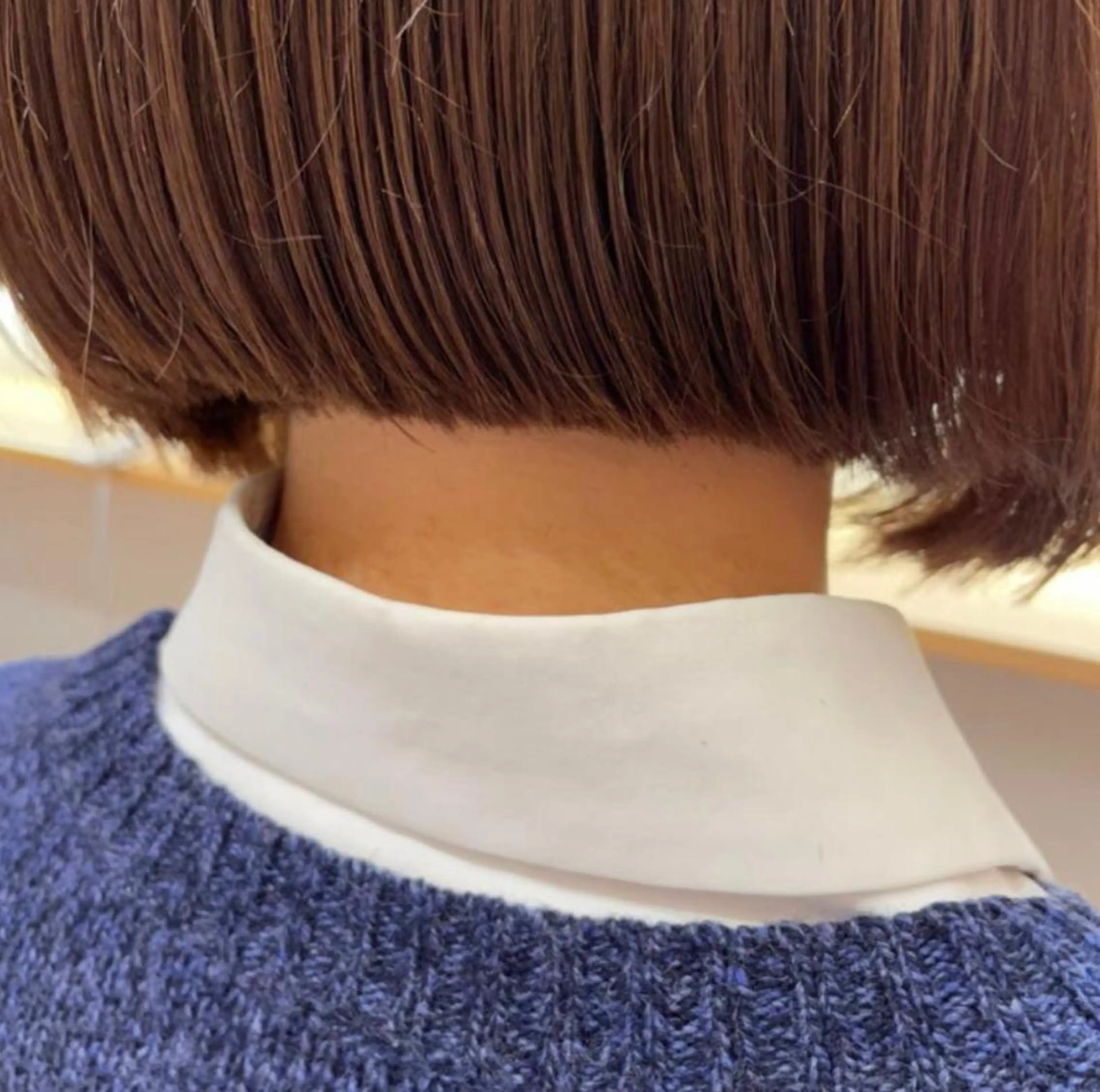 ミディアム 久米 杏奈のヘアスタイル
