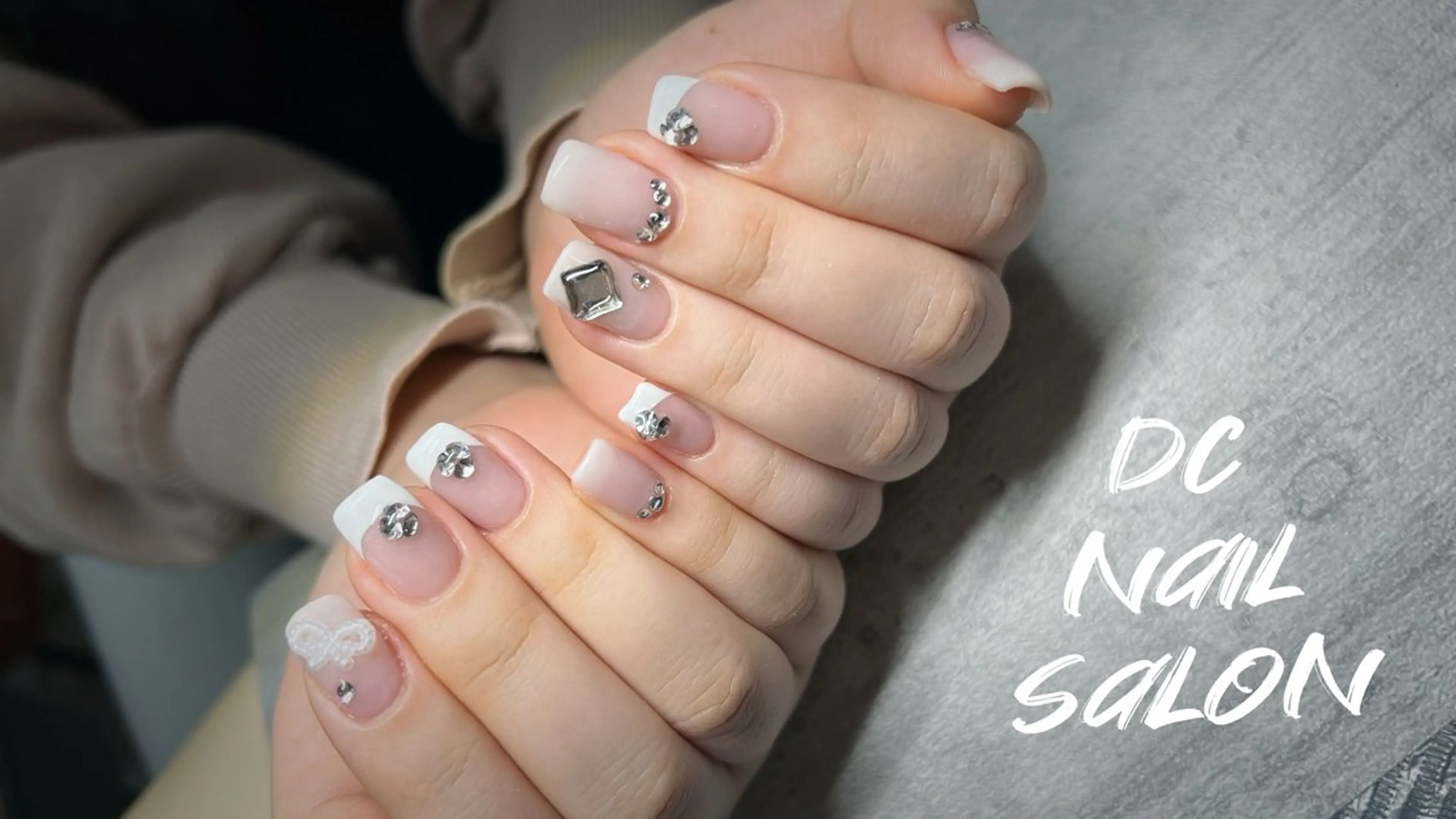 ネイル アートネイル 入学式 フレンチネイル ジェルネイル グラデーション DC nail salonのネイルデザイン