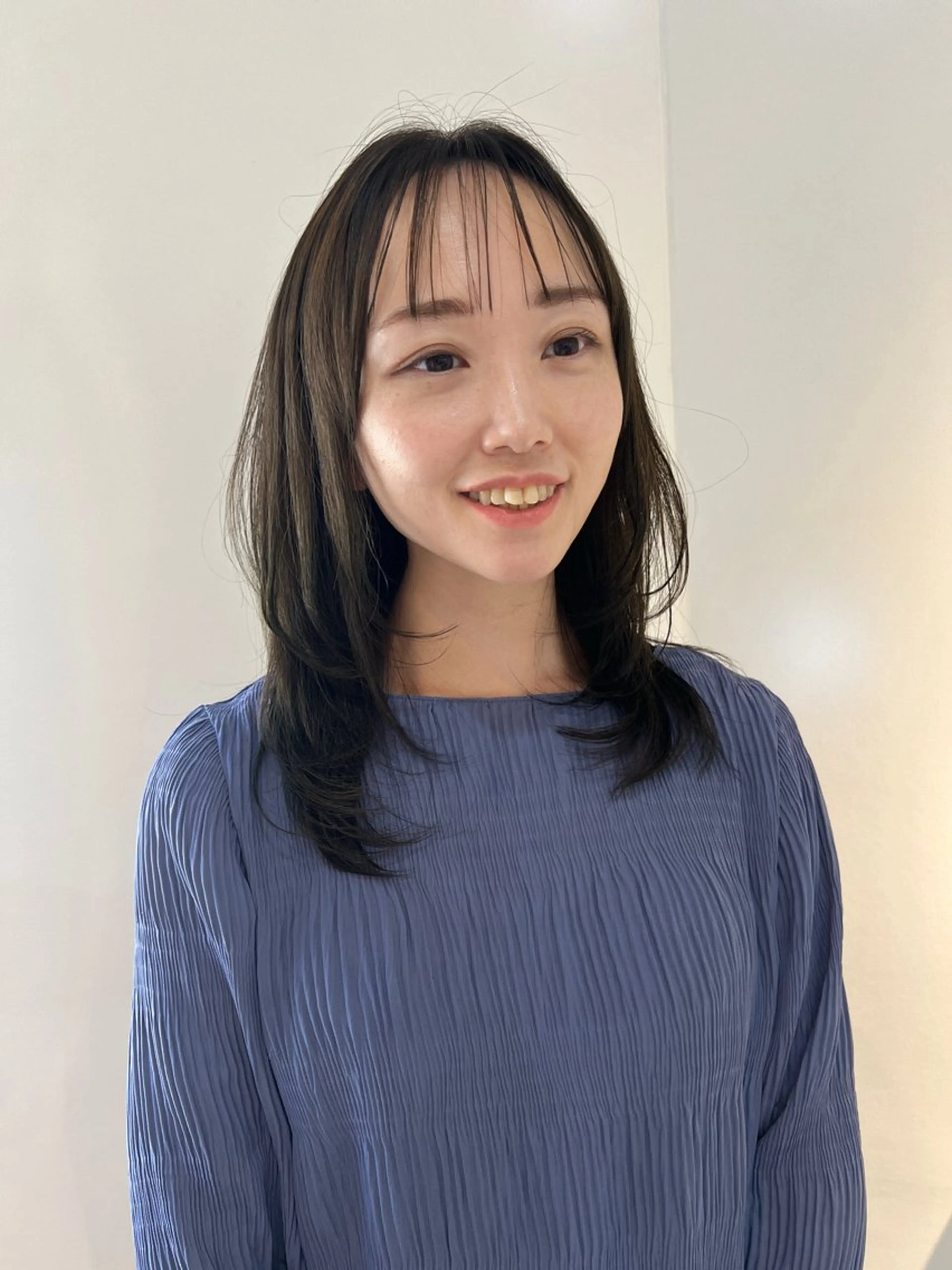 セミロング Mirror'所属・韓国ヘア/ショート 押本恵一のヘアスタイル