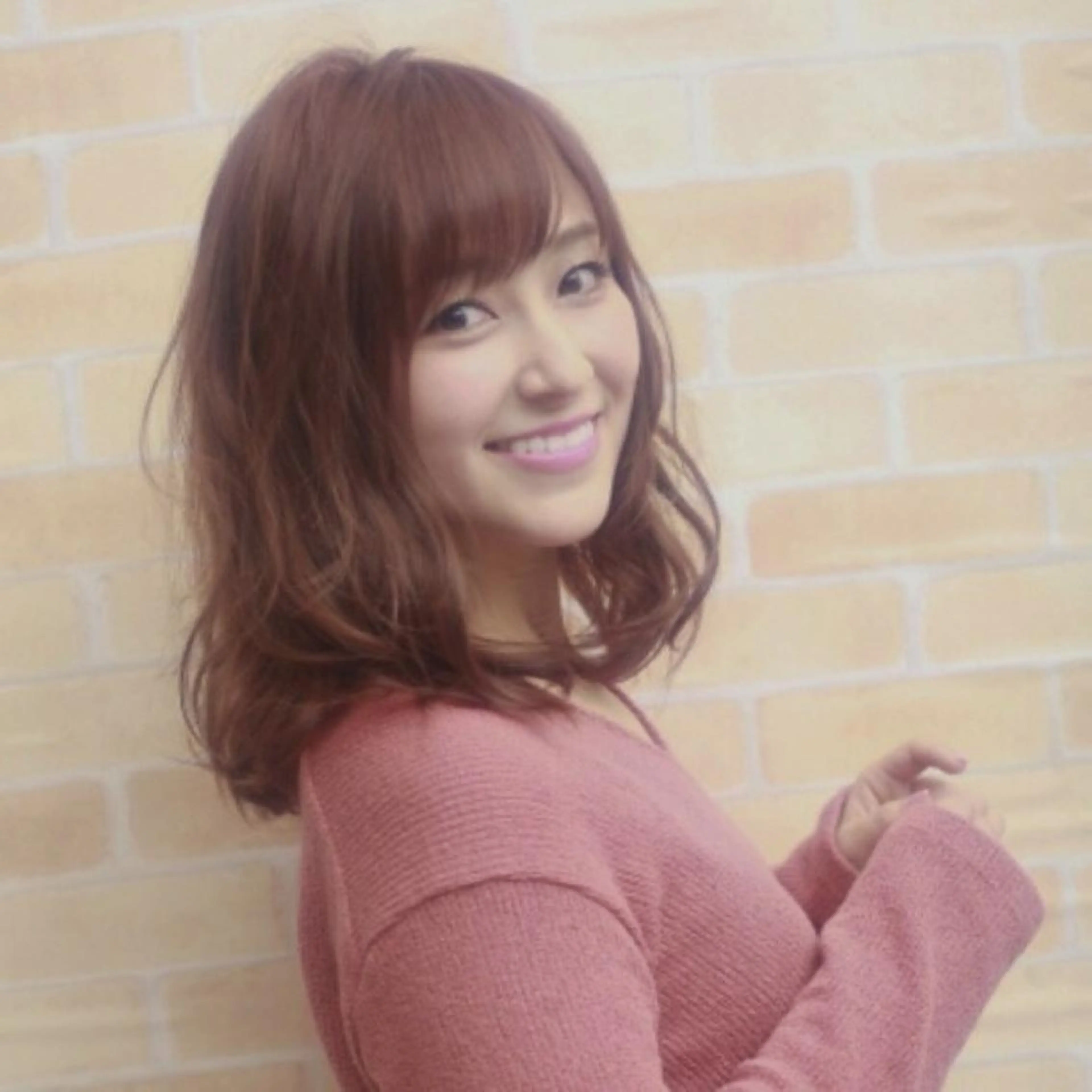 セミロング SALOWIN神宮前五丁目店所属・🇰🇷韓国風艶髪✨ 髪質改善 倉岡しおんのヘアスタイル