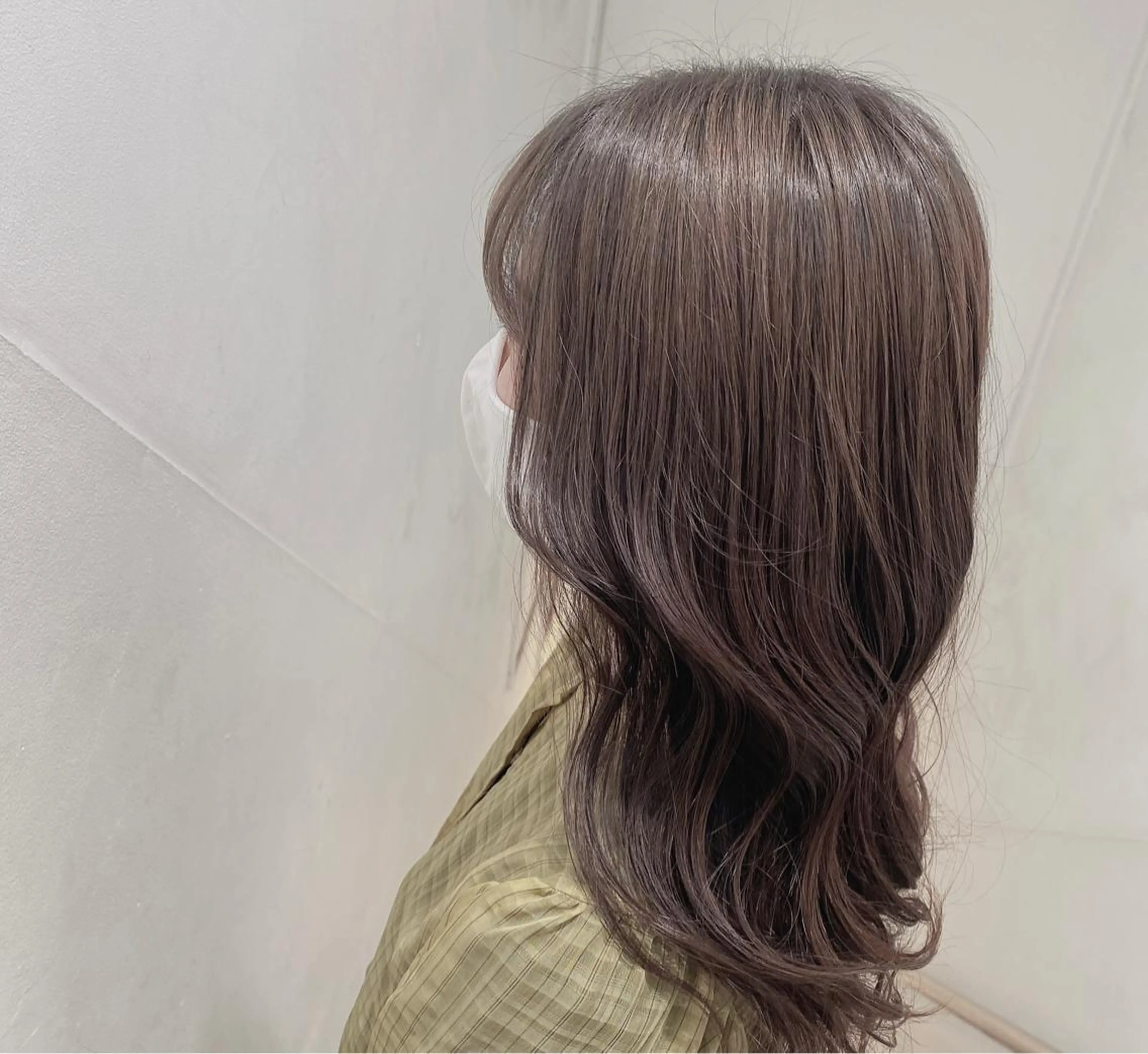 ロング カラー 透明感カラー ✨くびれスタイル✨️ 戸嶋穂乃香のヘアスタイル