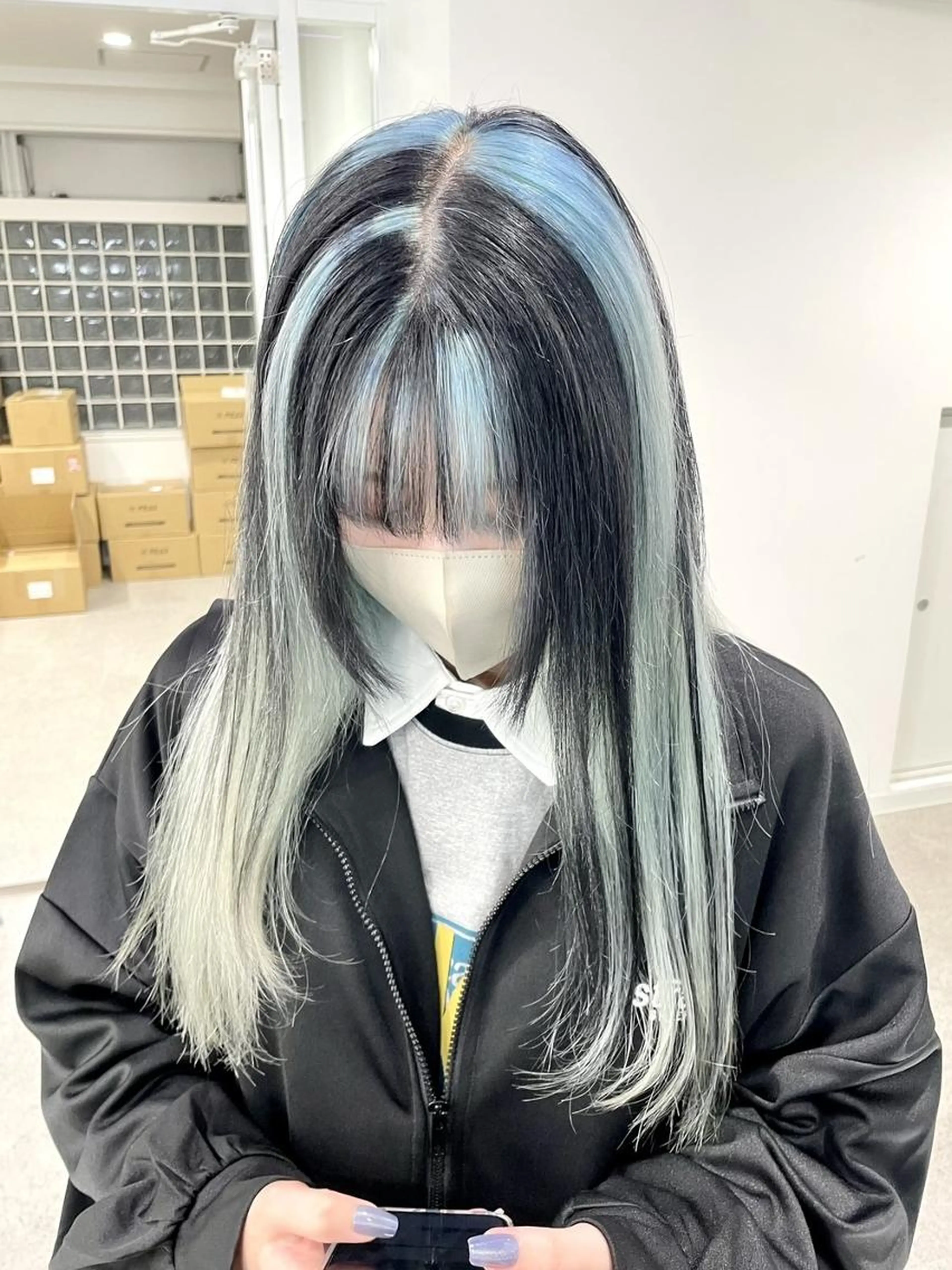 🧁オーダーメードmenu🧁カット+デザイン込みブリーチカラー🧸+トリートメント🥣の写真