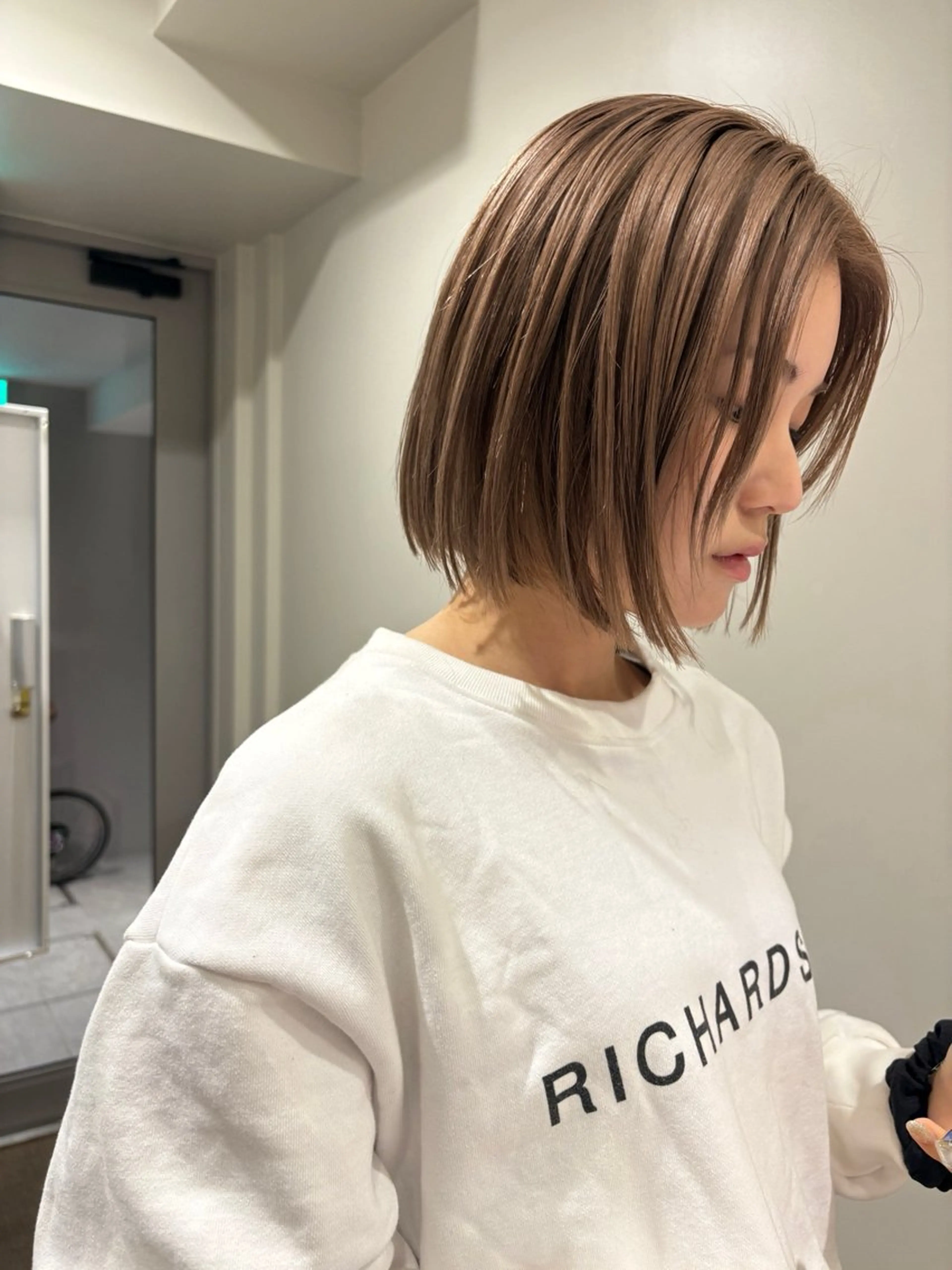 ミディアム カラー ブロンド ホワイトブロンド 森田 博樹のヘアスタイル