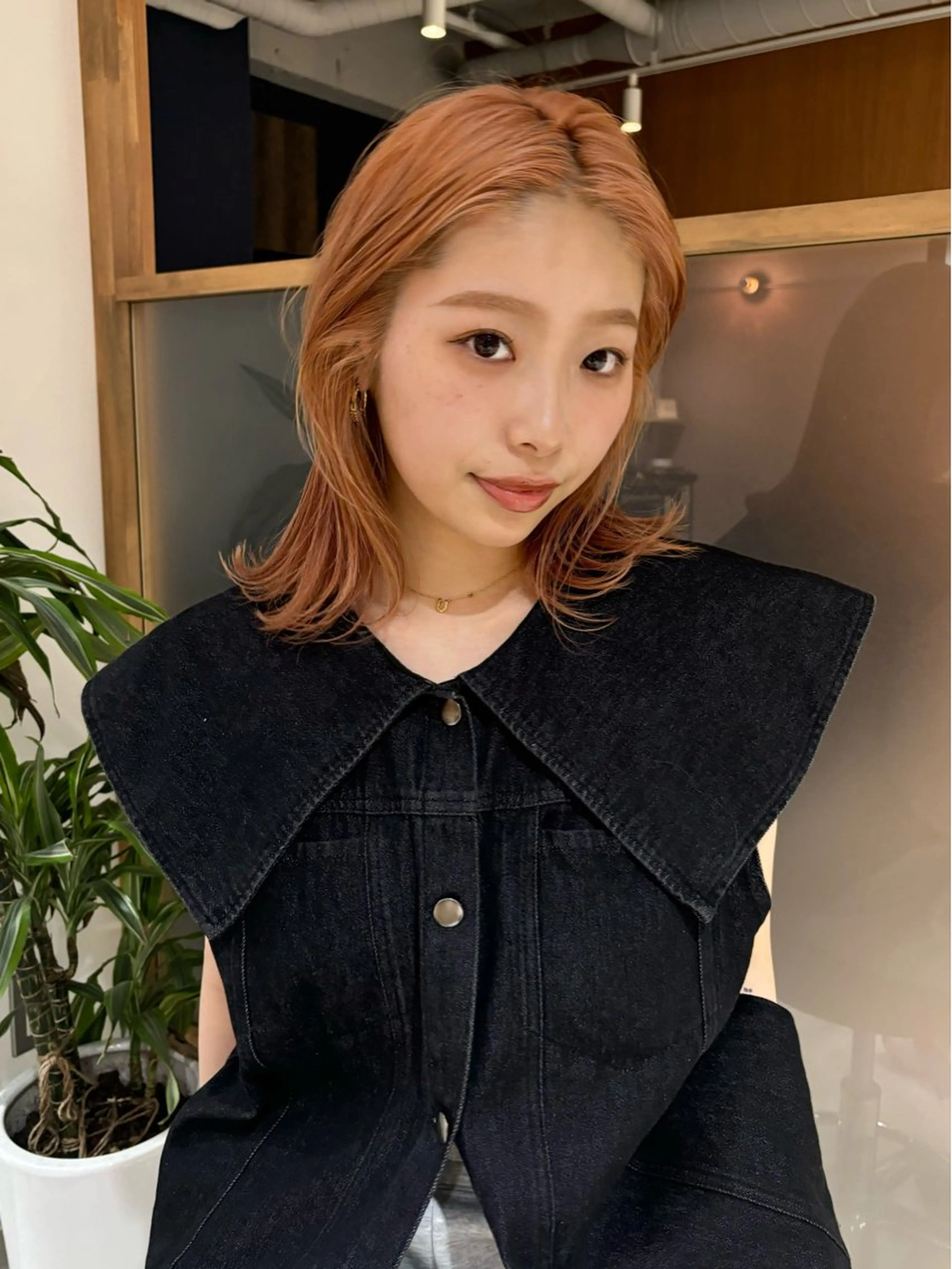 ミディアム カラー カット ヘアカラー トリートメント mei｜顔まわり ×透明感カラーのヘアスタイル