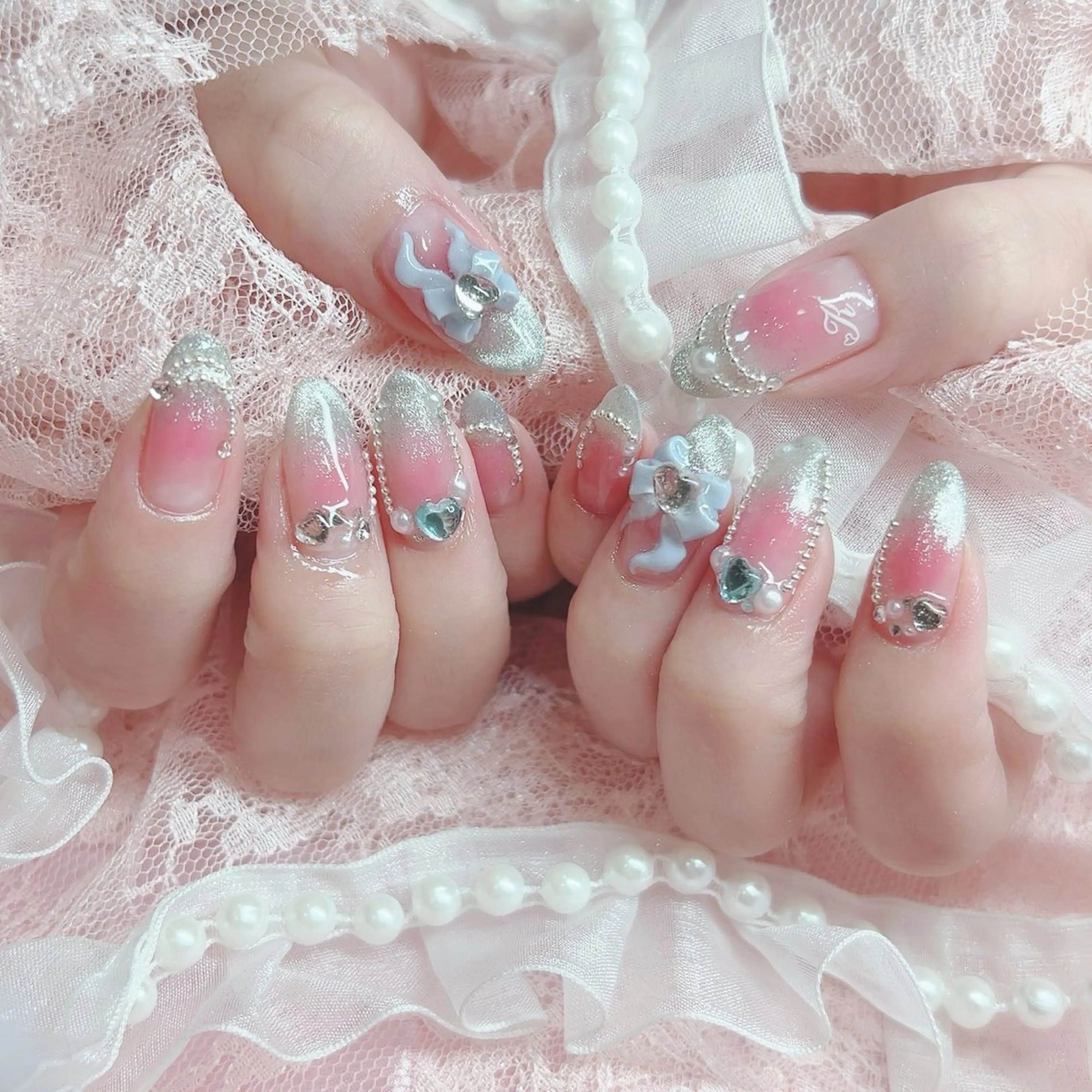 ネイル チークネイル ジェルネイル 韓国ネイル マグネットネイル オフィスネイル ハンドネイル Nail lieNのネイルデザイン