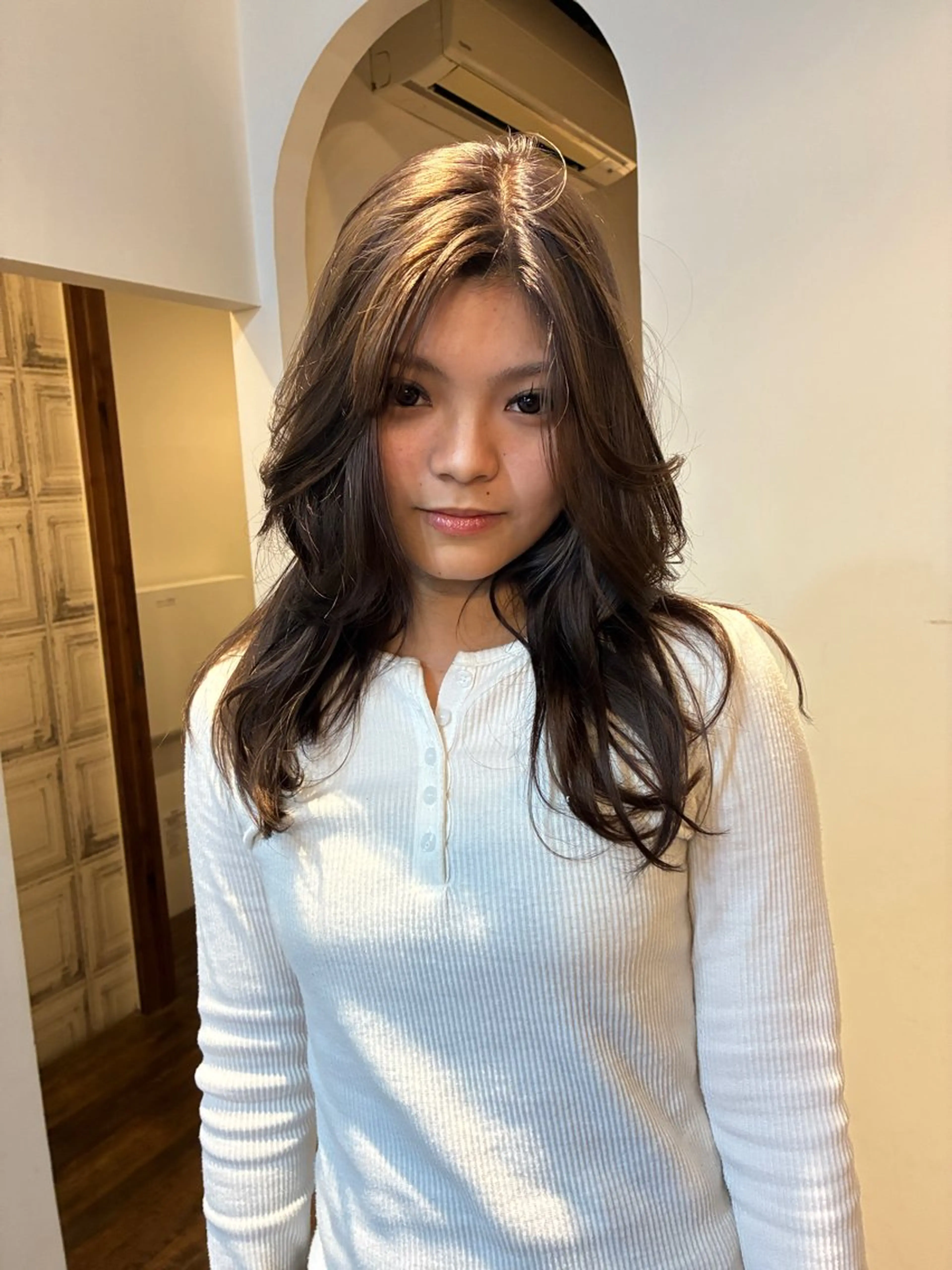 ミディアム カラー レイヤーカット カット ヘアカラー loty hair design所属・🫧髪質改善ヘア🫧 SEIRAのヘアスタイル