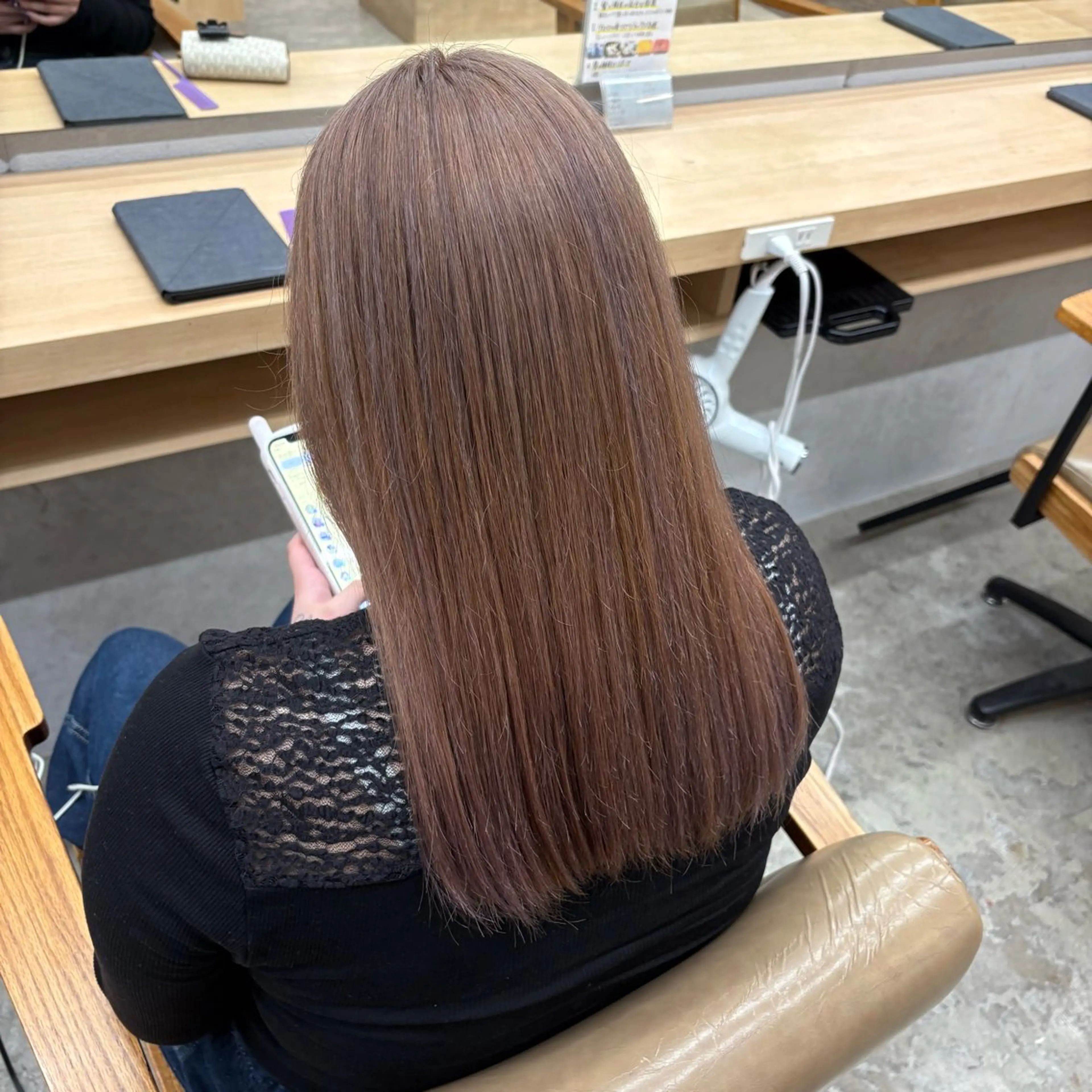 セミロング ハイライト レイヤーカット Libero 柏 RIO🖤⋆͛*͛のヘアスタイル