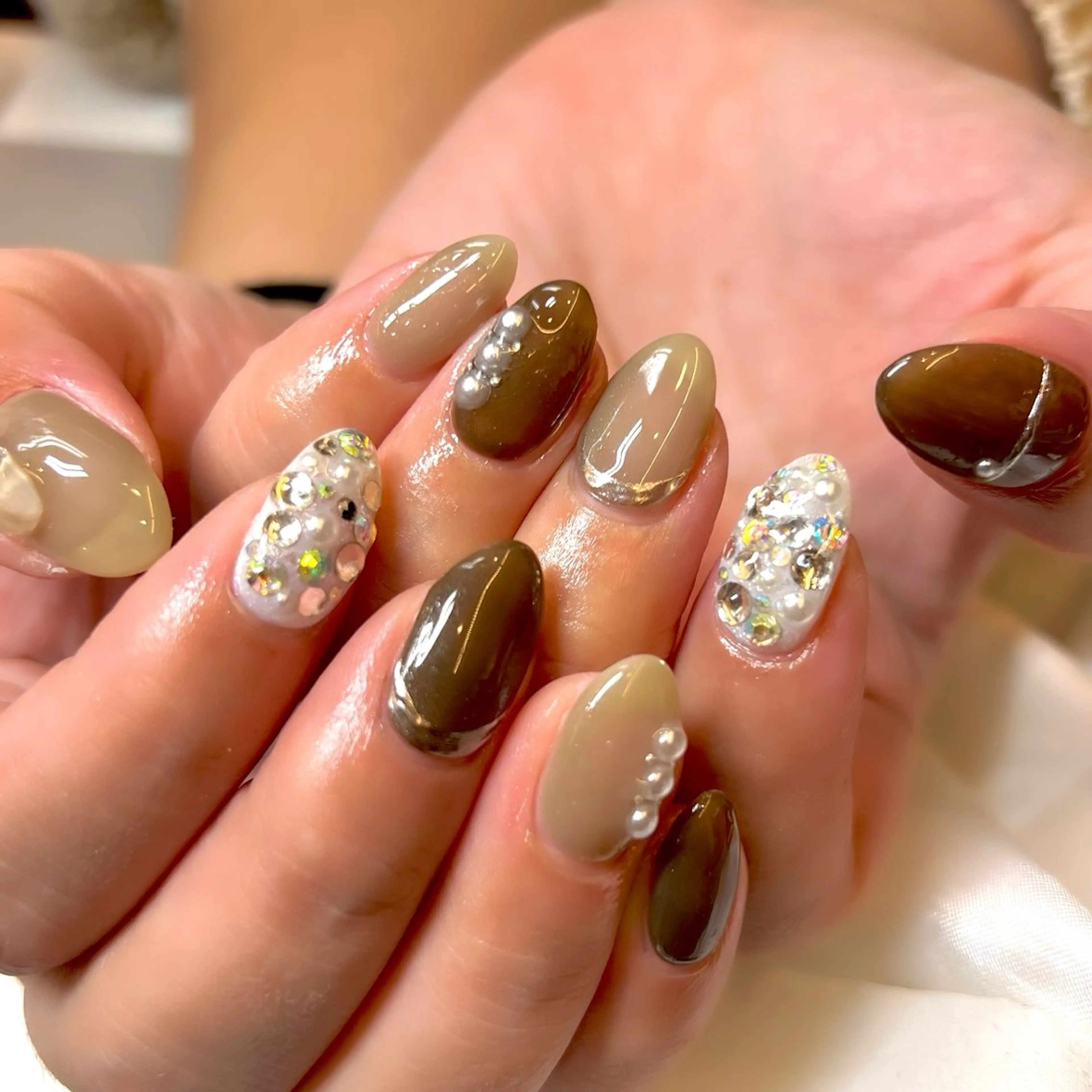 ネイル ハンドネイル clover nailのネイルデザイン