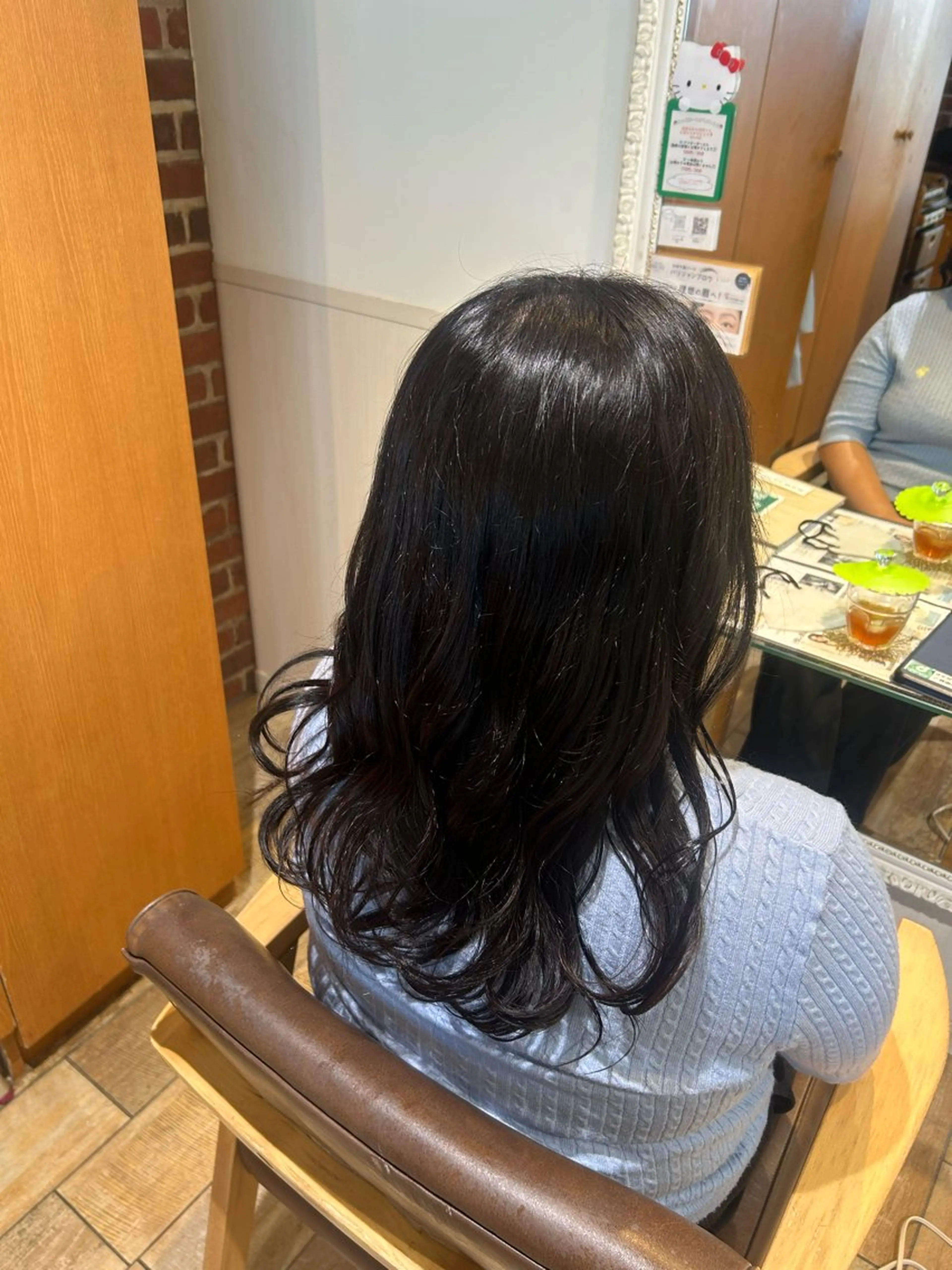 セミロング カラー ヘアカラー トリートメント 時田 羽美のヘアスタイル