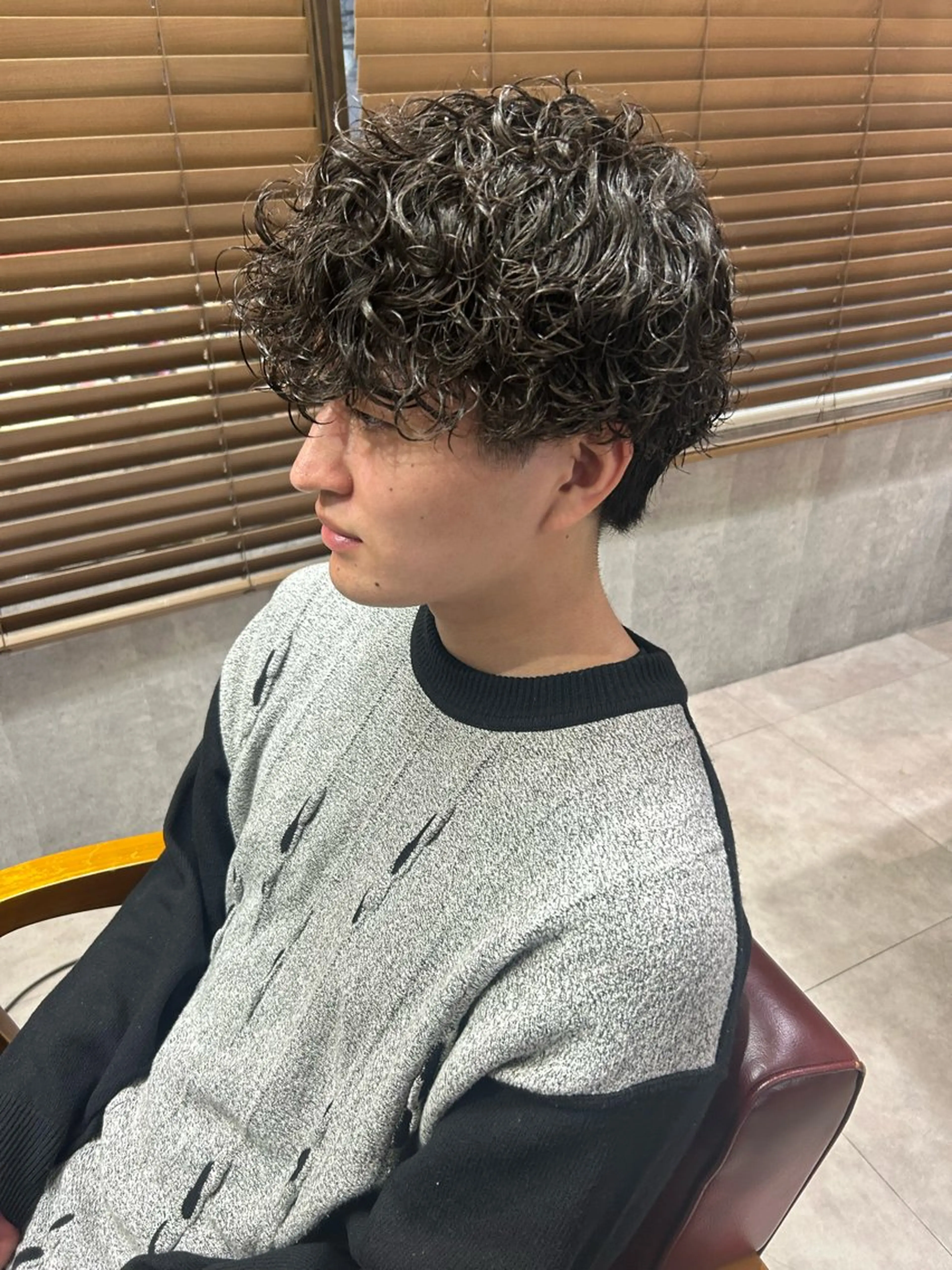 ショート カラー パーマ メンズ メンズパーマ特化 勝毛広貴のヘアスタイル