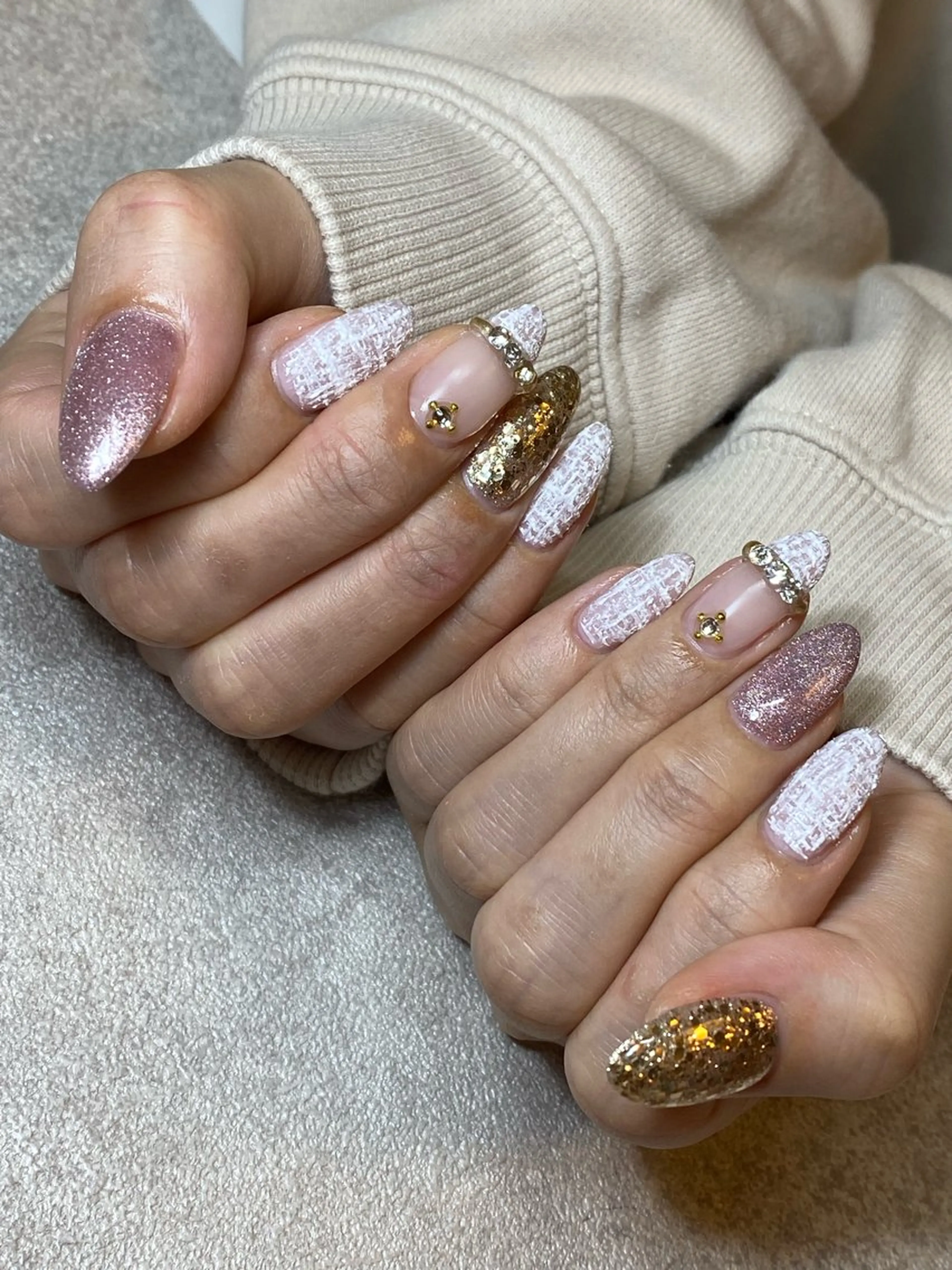 ネイル マグネットネイル ツイードネイル ハンドネイル a... nailのネイルデザイン