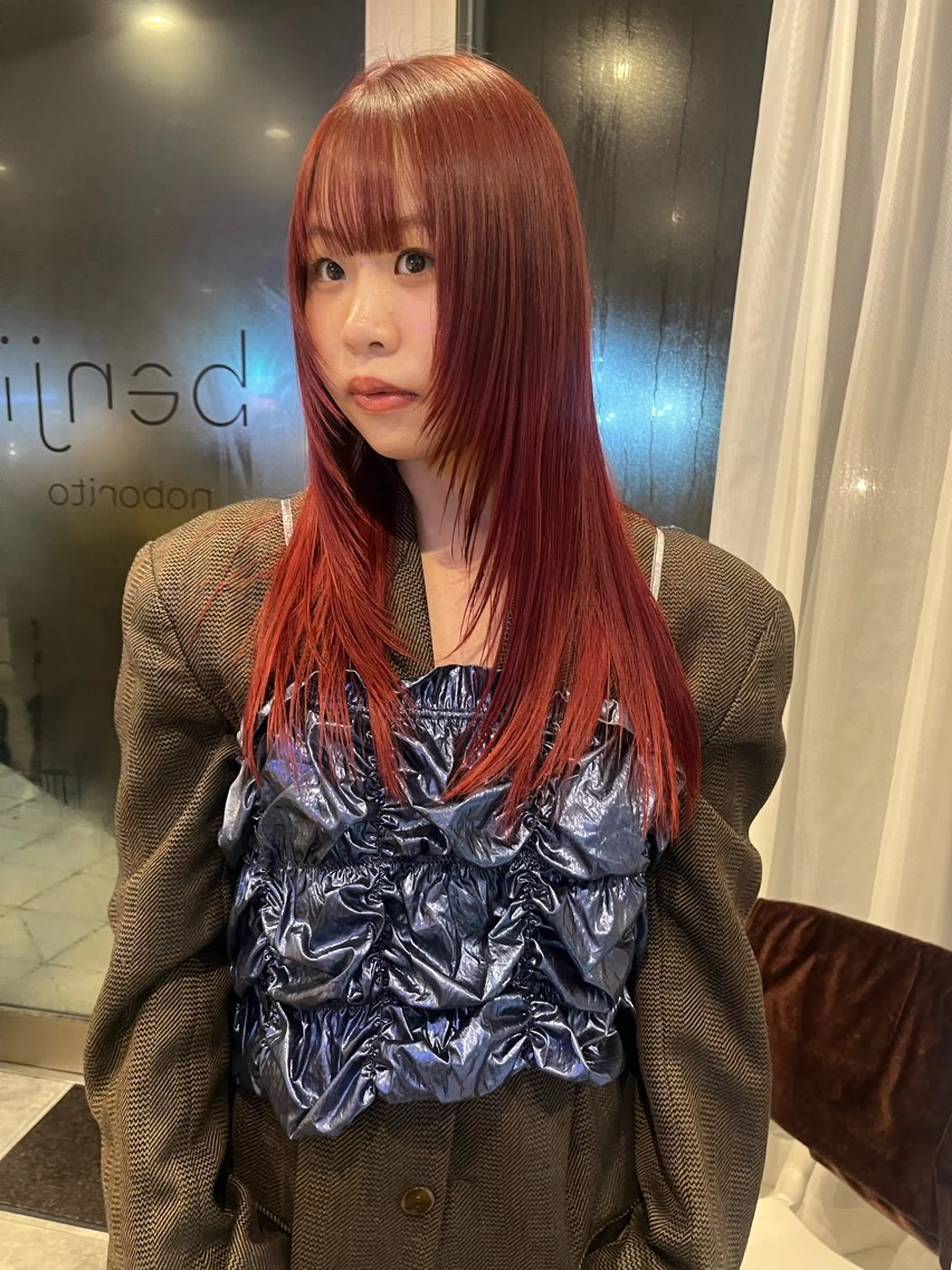 ロング 顔まわりレイヤー レイヤーカット 竹内 菜々子のヘアスタイル