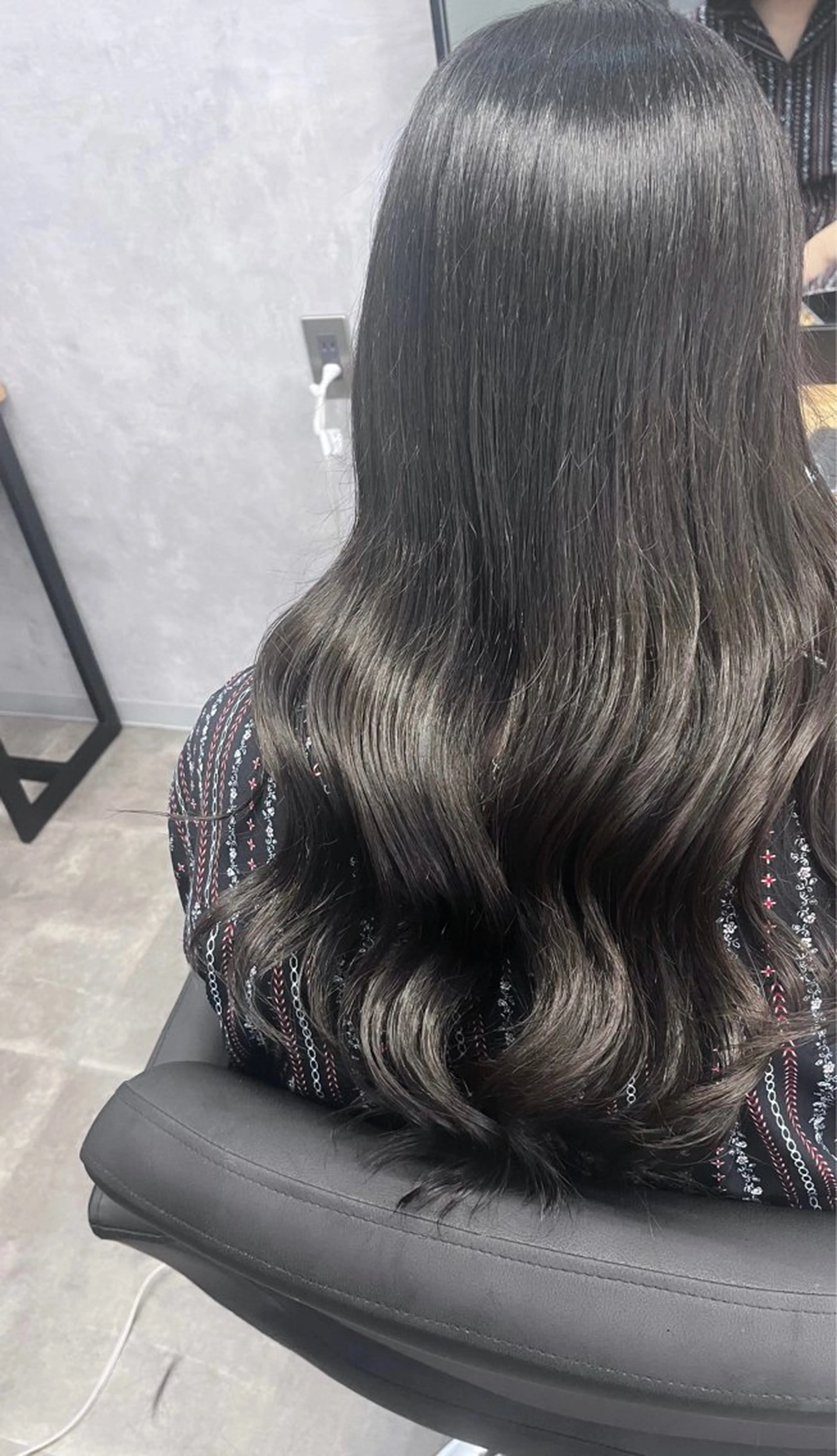 ロング カラー カット 熊谷 有紗のヘアスタイル