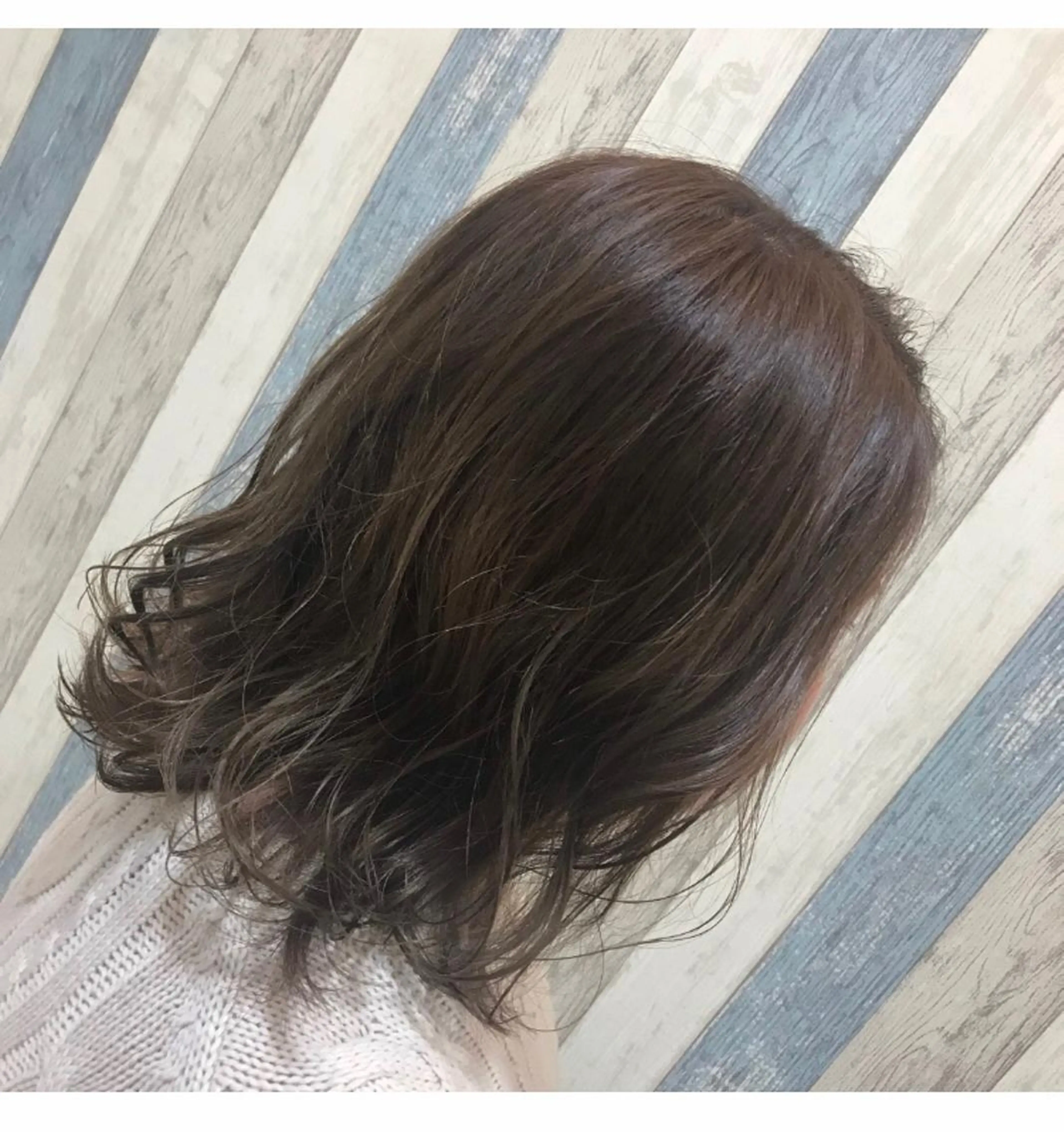 ミディアム カラー ハイライトカラー ハイライト 関 桃子のヘアスタイル