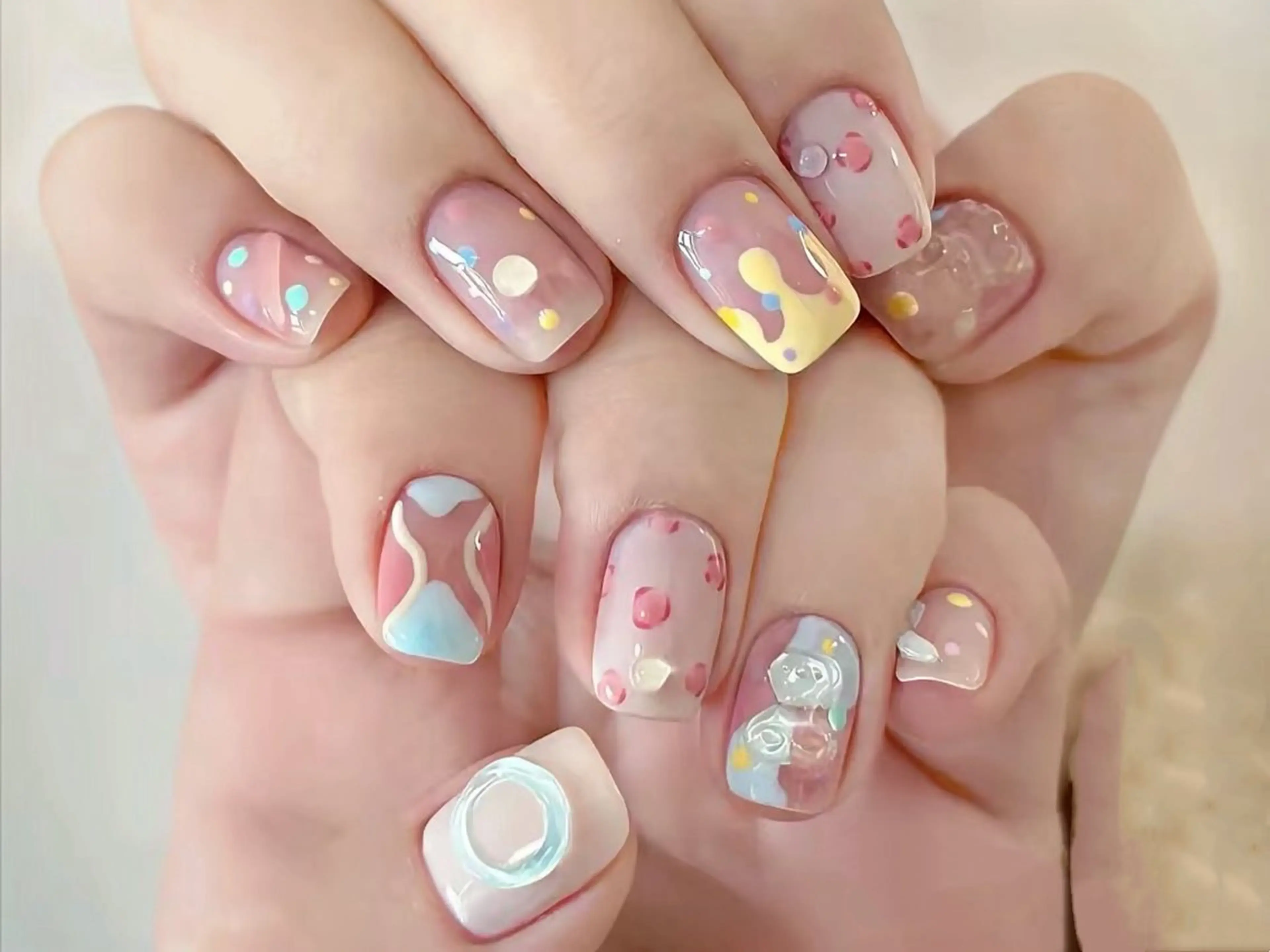 ネイル アートネイル チークネイル 長さ出し フットネイル ジェルネイル ハンドネイル ハンドケア ラッキーネイルサロン 西川口東口店のネイルデザイン